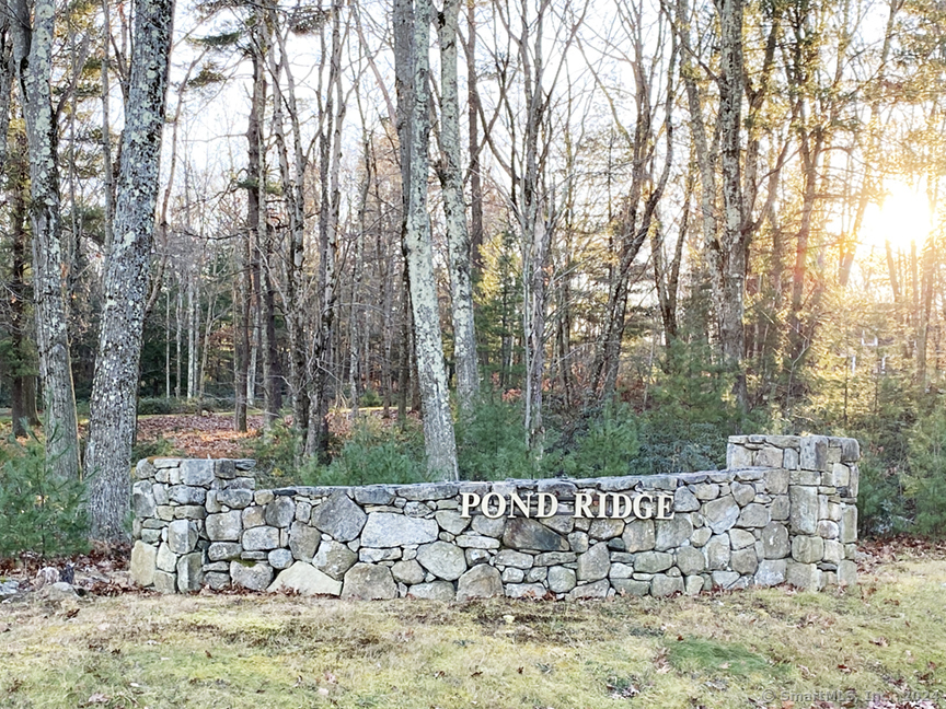 40 Pond Ridge Road Property Photo 6