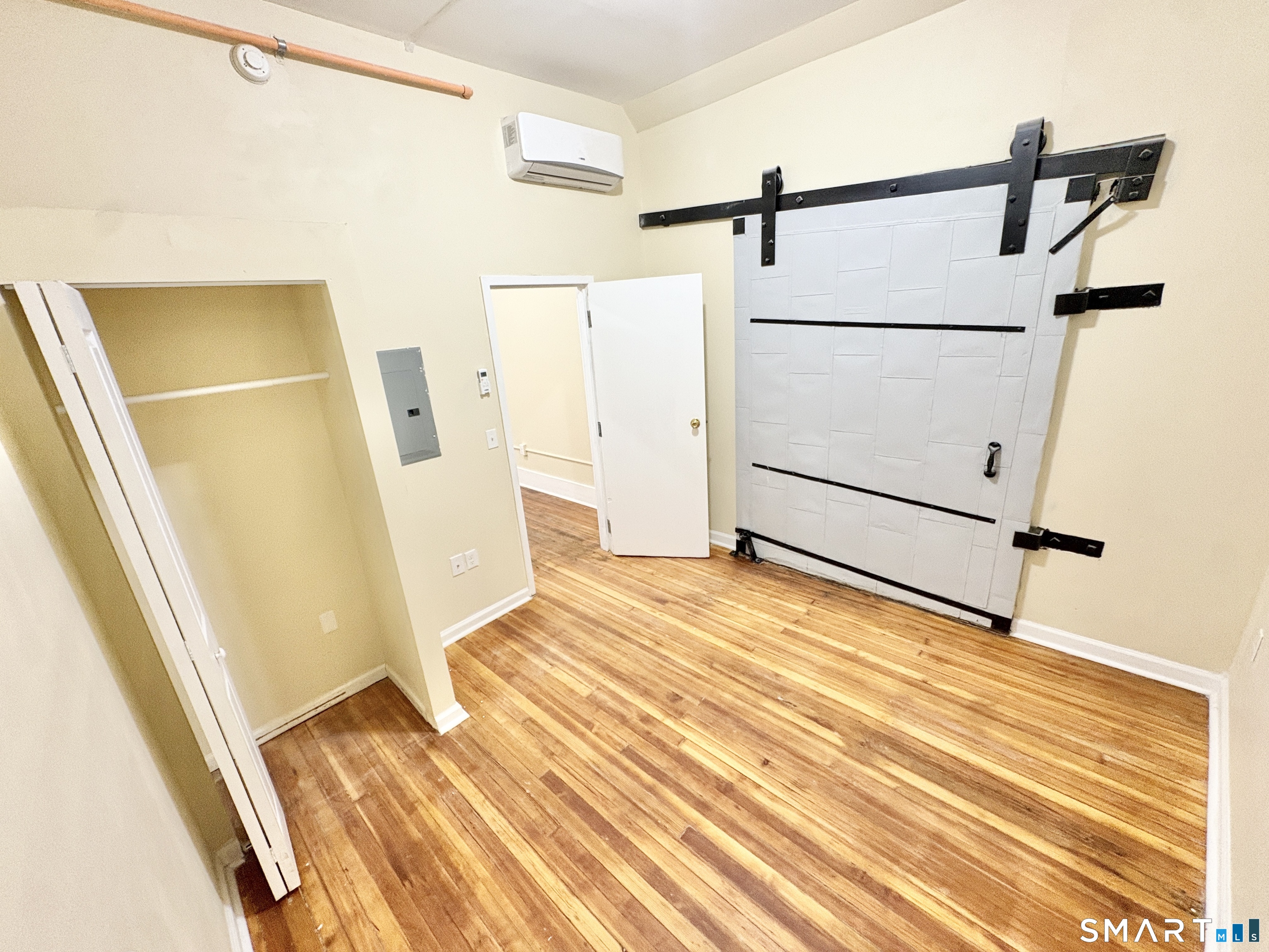 105 Bank 3C Street Property Photo 1