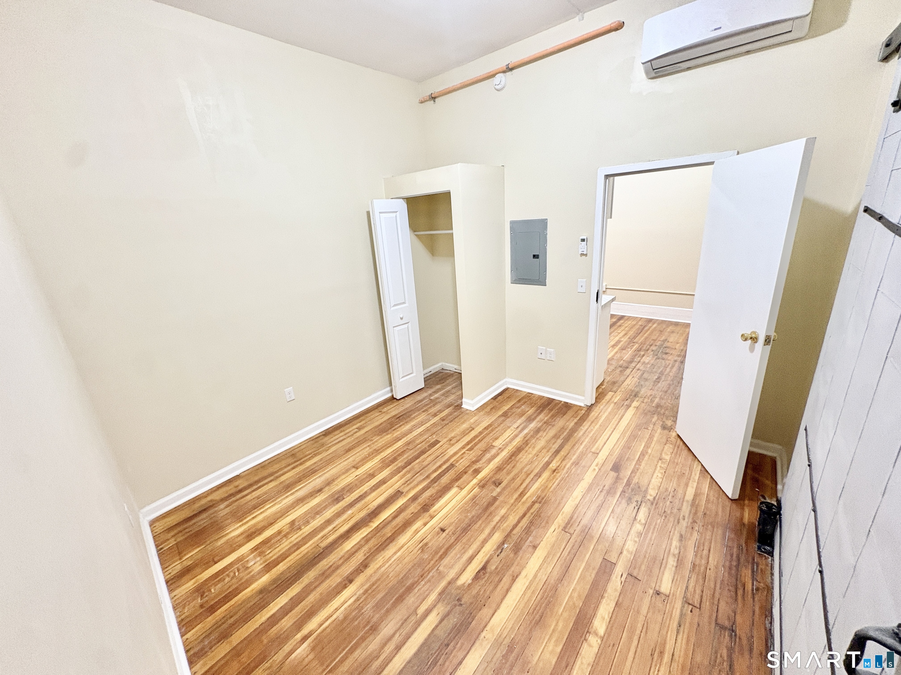 105 Bank 3c Street Property Photo 4
