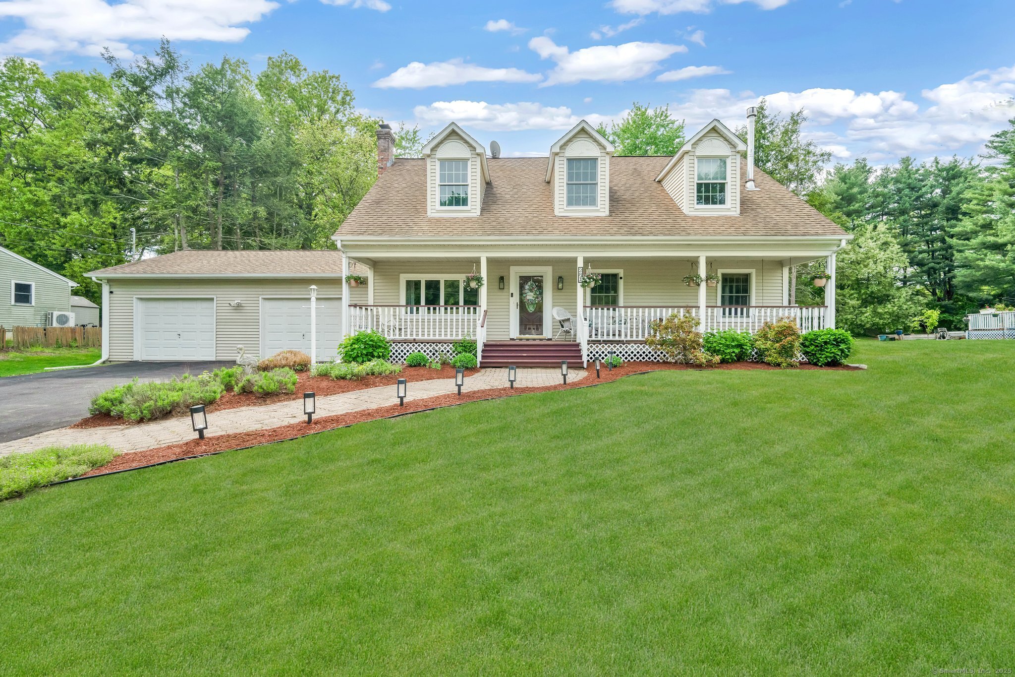 281 Hilton Drive Property Photo