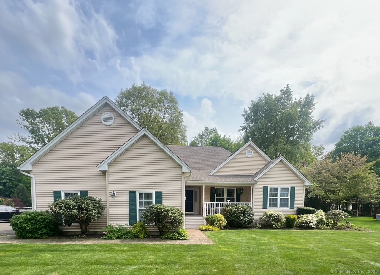 45 Kuhr Drive Property Photo 1