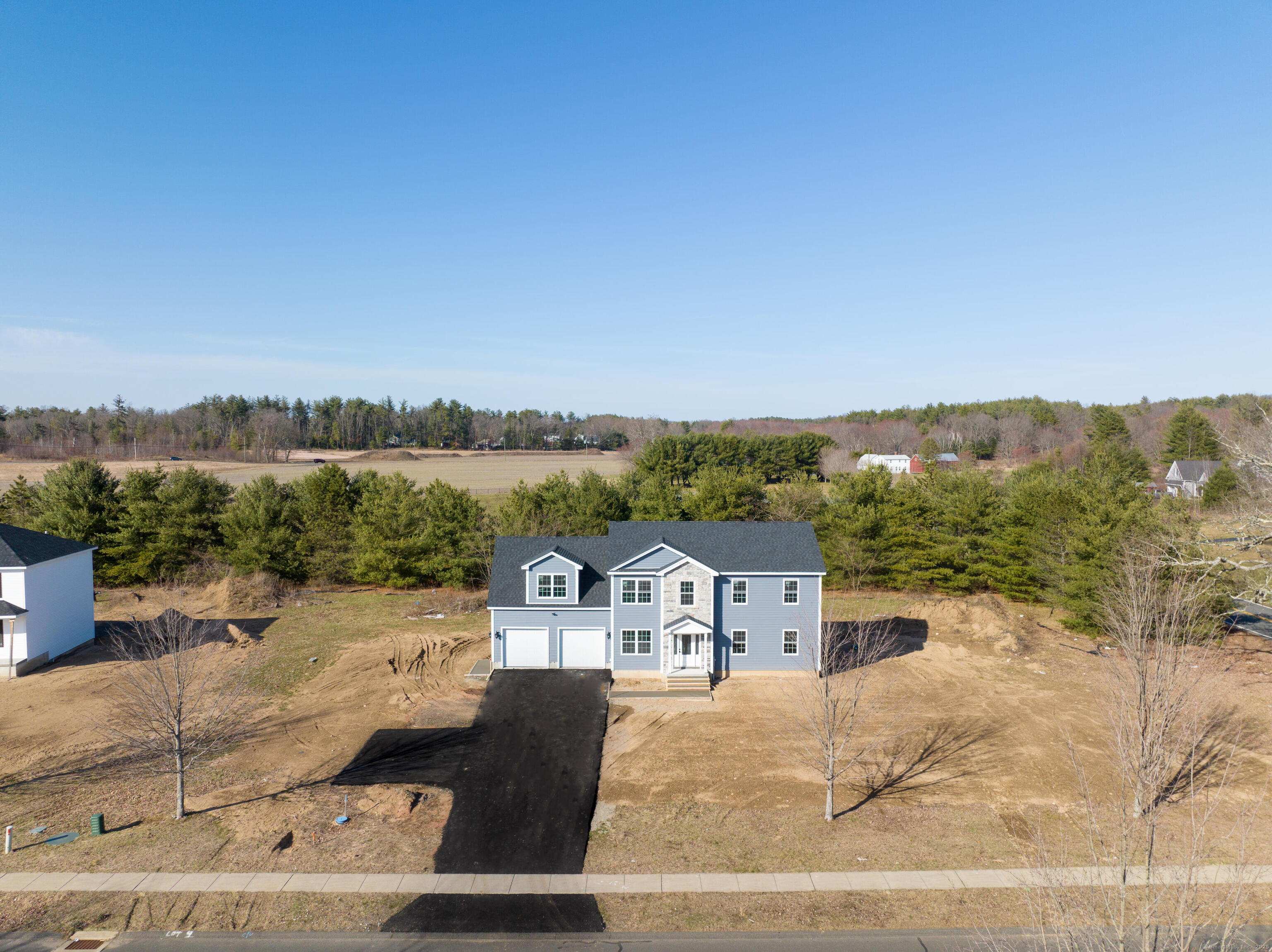 2 Stratton Farms Road Property Photo 1