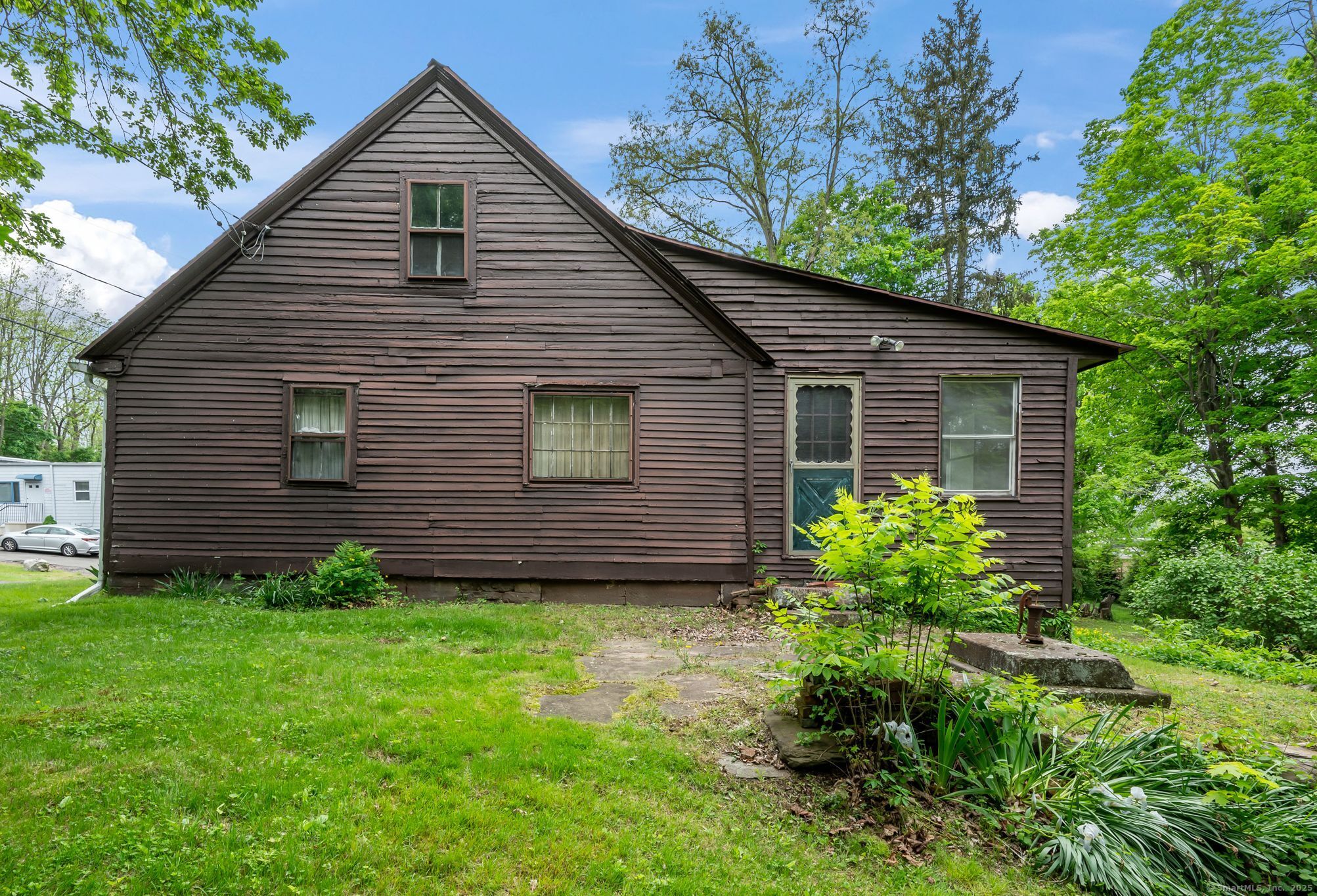 3 Indian Hill Avenue Property Photo 1