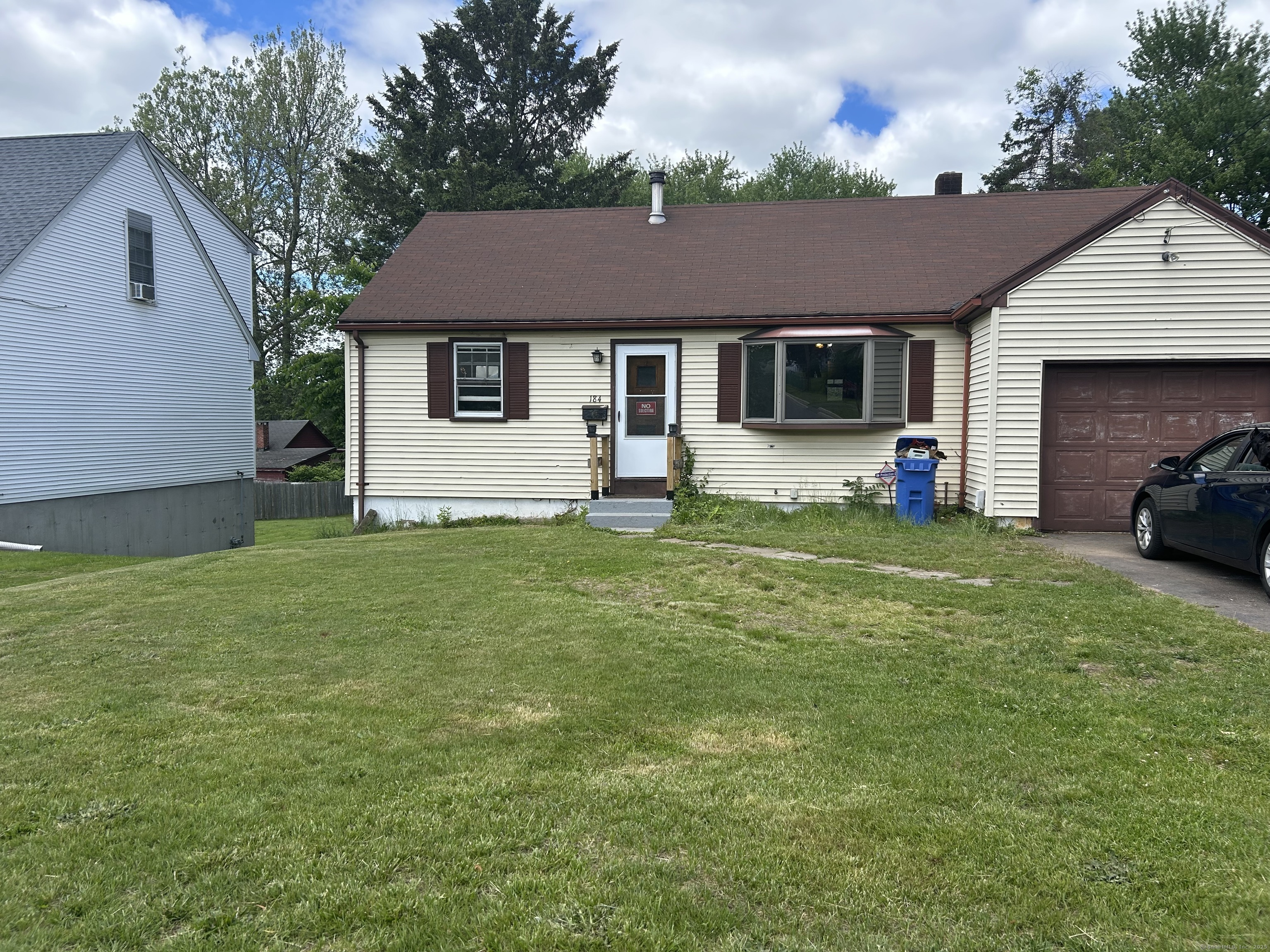 184 Frisbie Street