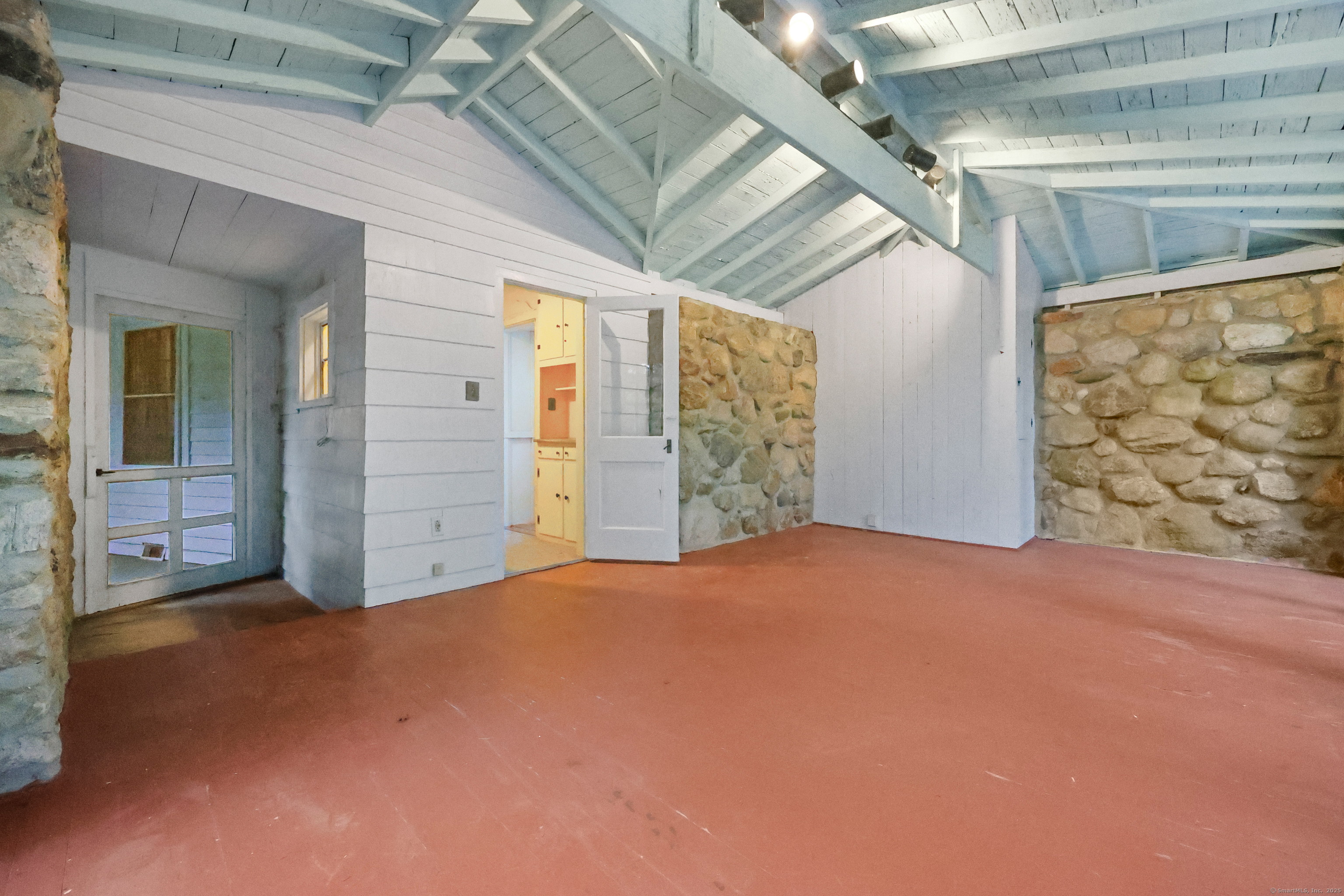 16 Katydid Lane Property Photo 29