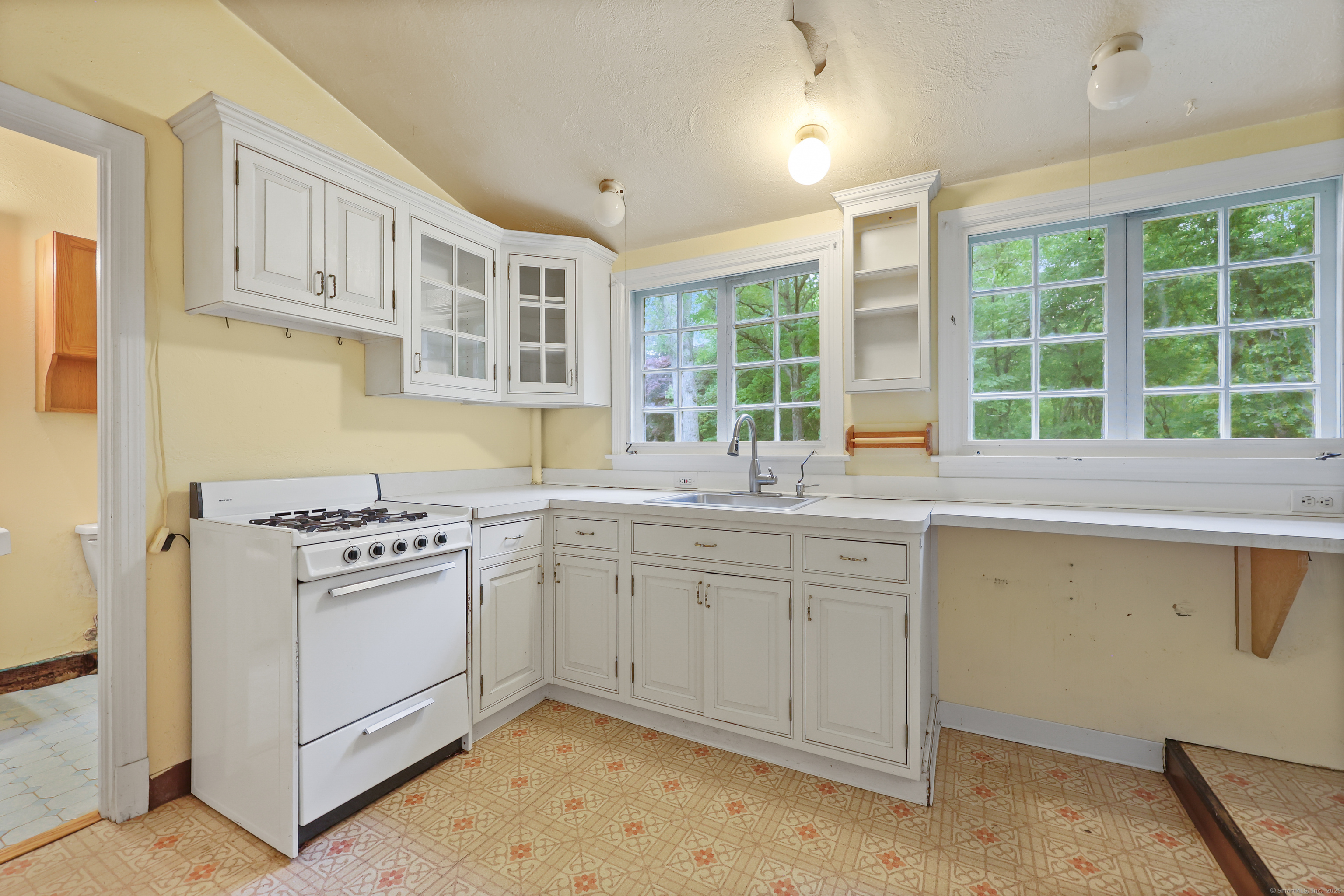 16 Katydid Lane Property Photo 35