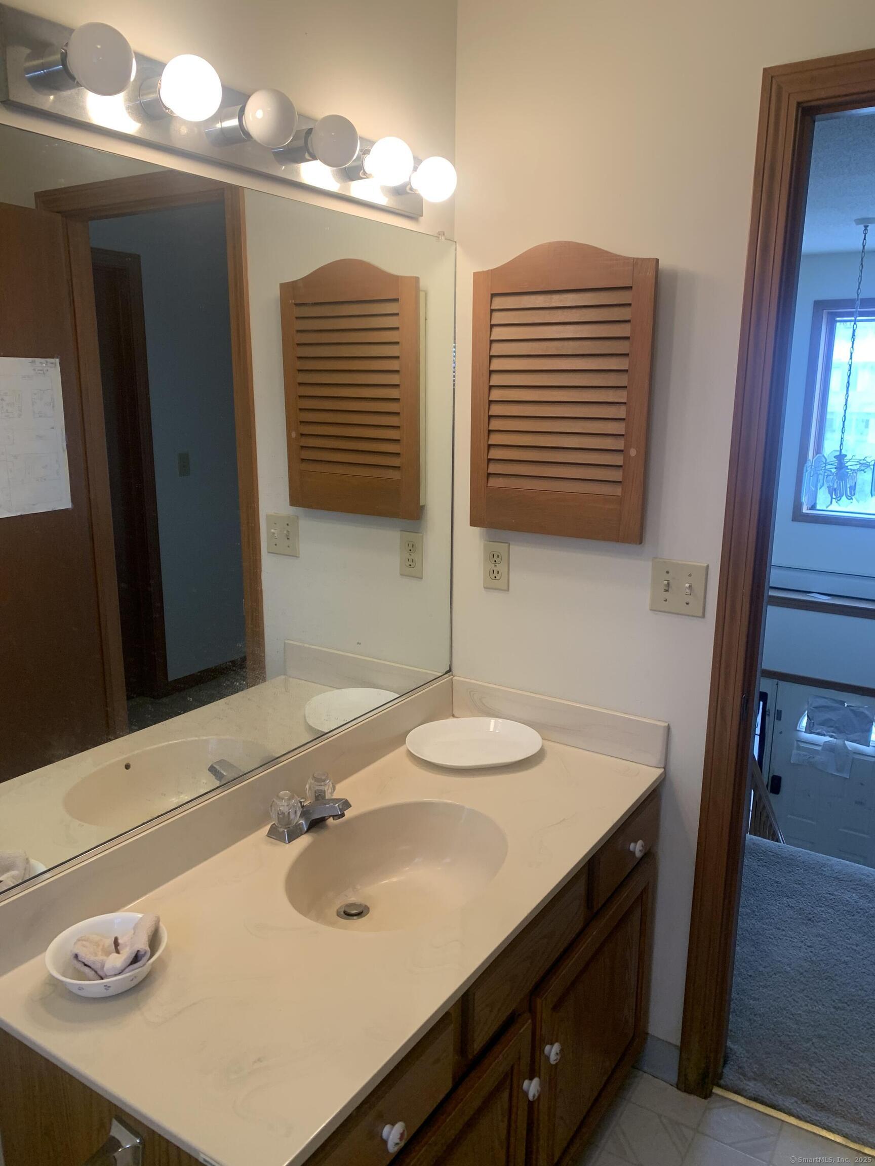 58 Amanda Circle Property Photo 10