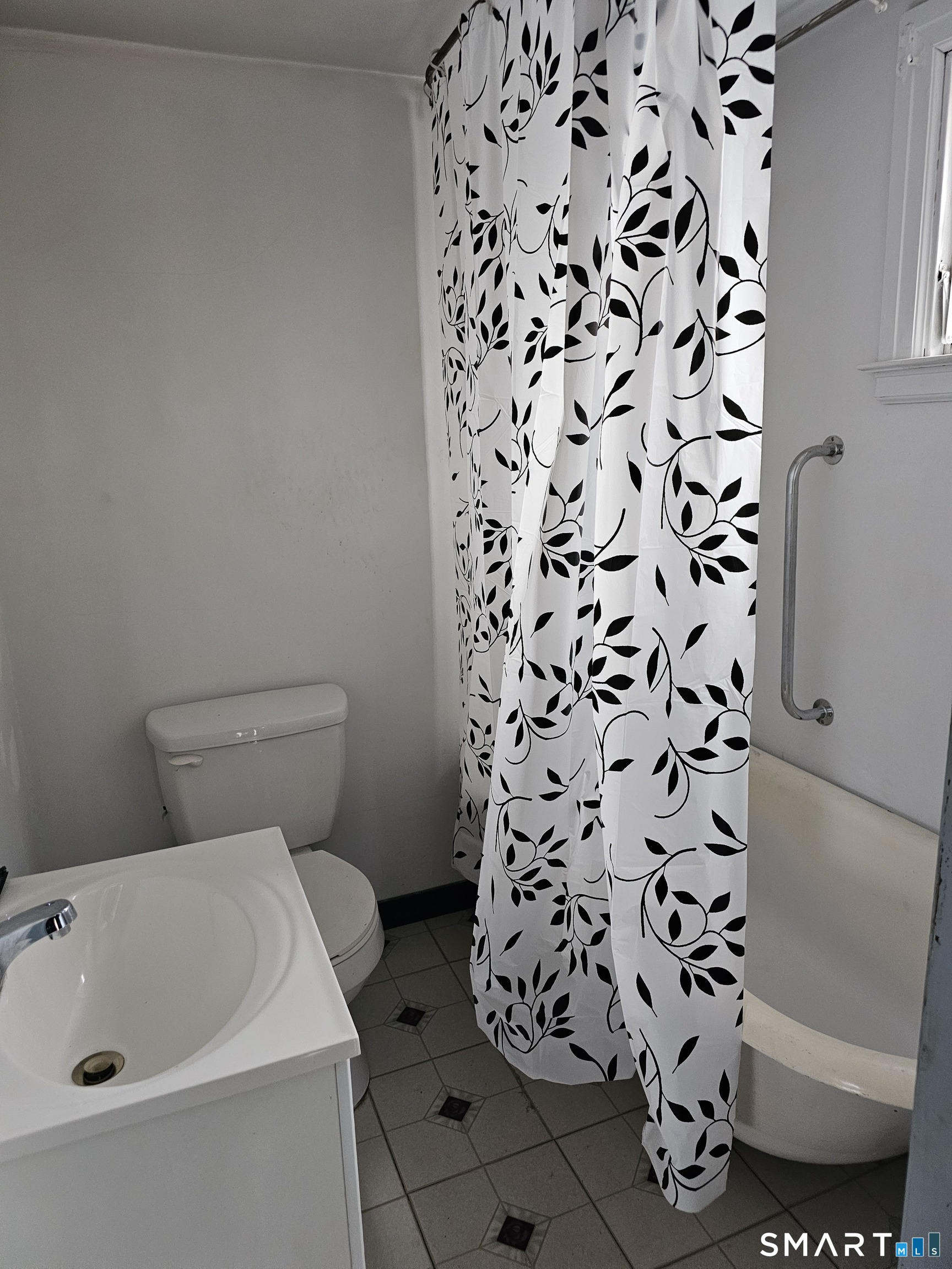 1096 Quinnipiac Avenue Property Photo 11