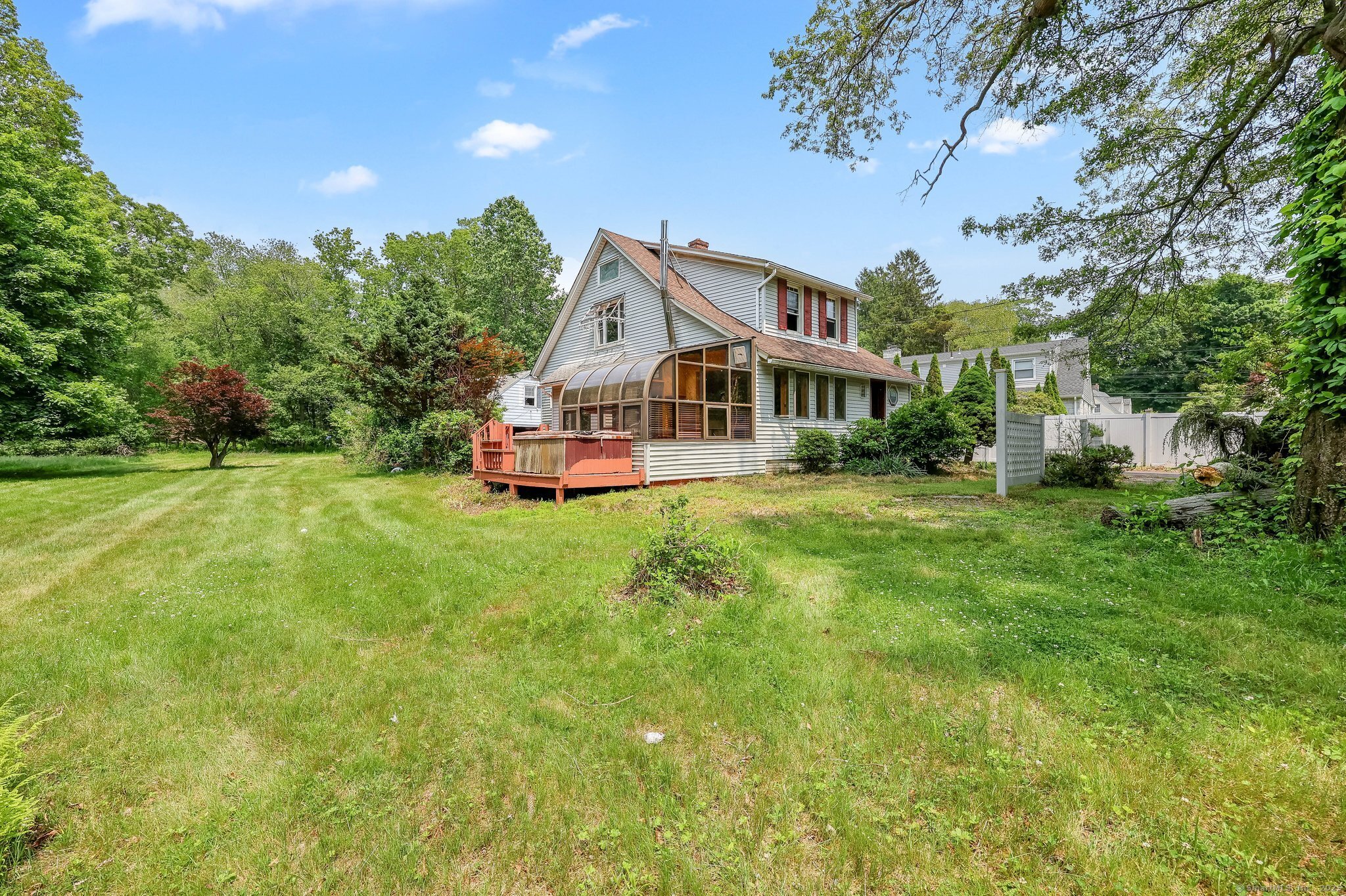 283 Derby Avenue Property Photo 1
