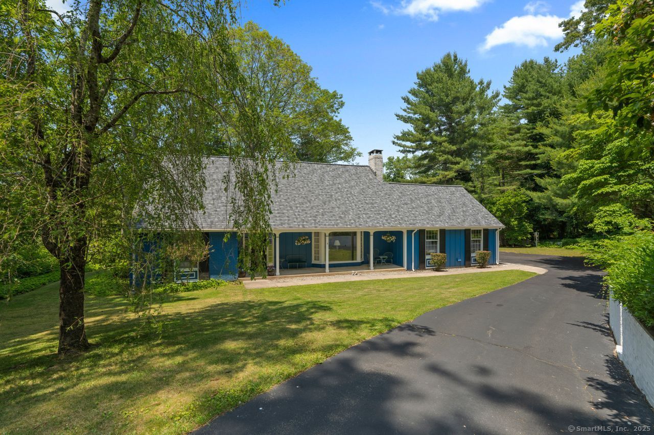 16 Jericho Drive Property Photo 1