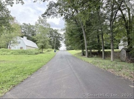 490 Old Day Hill Road Property Photo 4