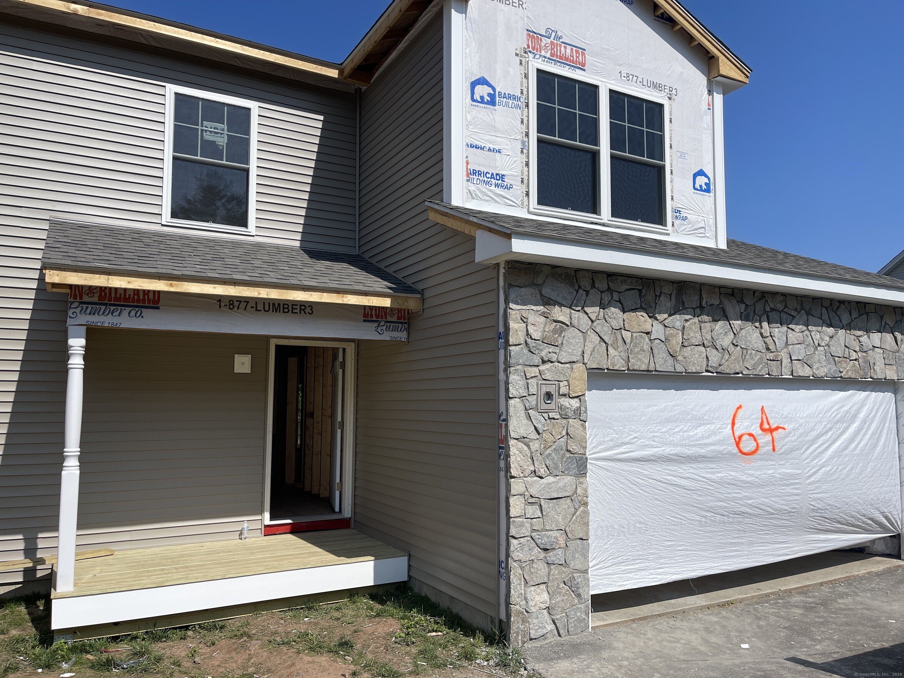 64 Belvedere (broadmoor) Drive Property Photo 1