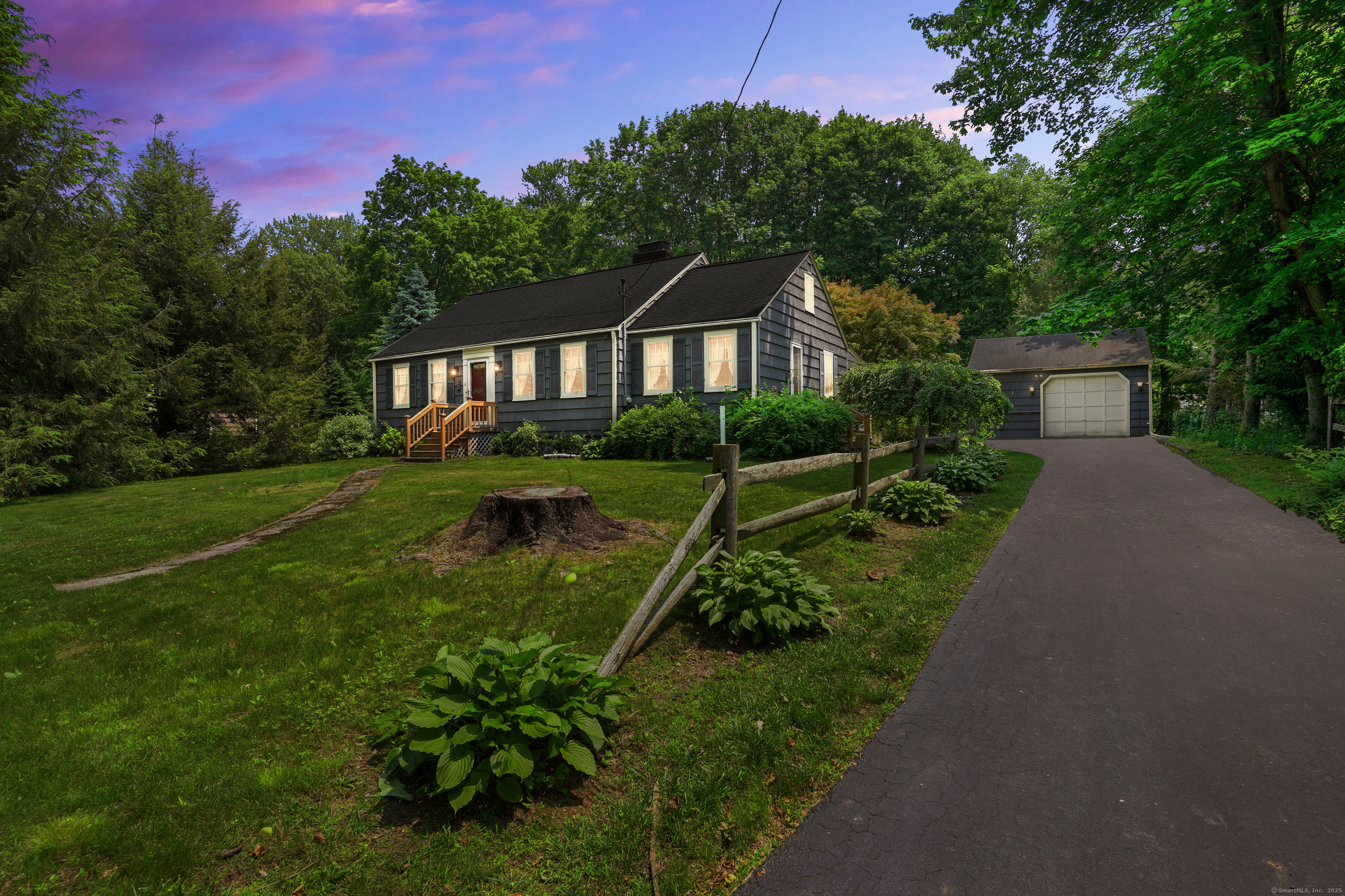 2 Stowe Place Property Photo 1