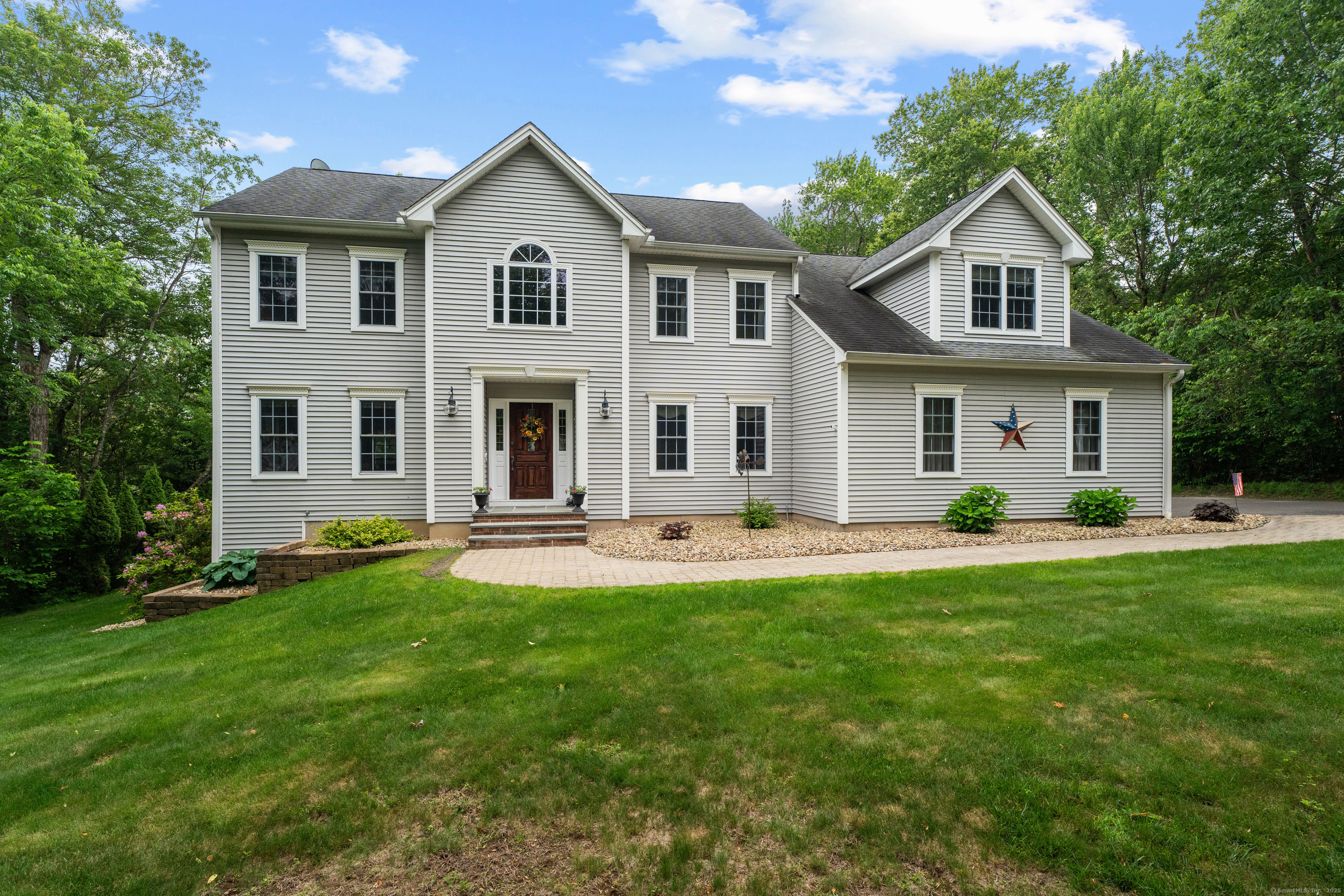 67 Warren Glen Property Photo 1
