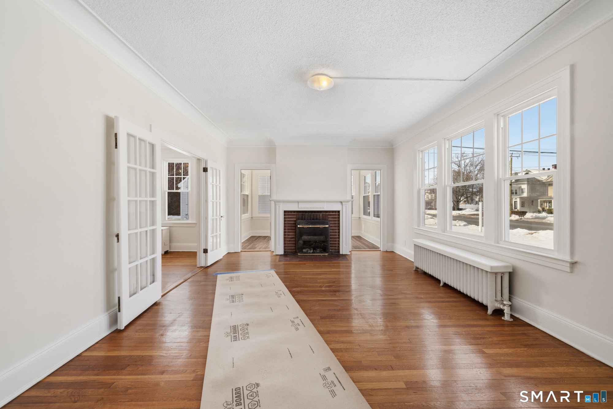 781 Farmington Avenue Property Photo 12