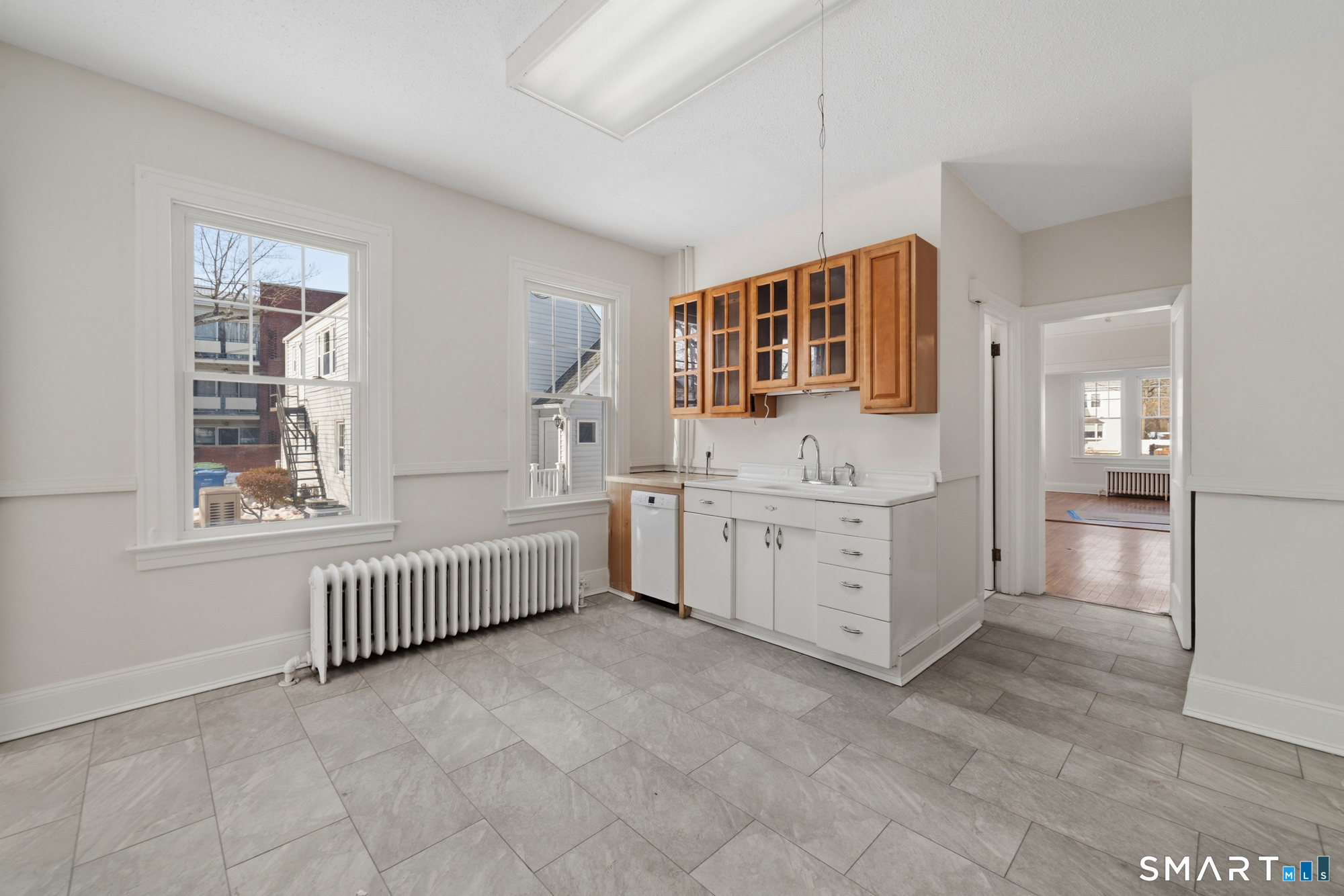 781 Farmington Avenue Property Photo 17