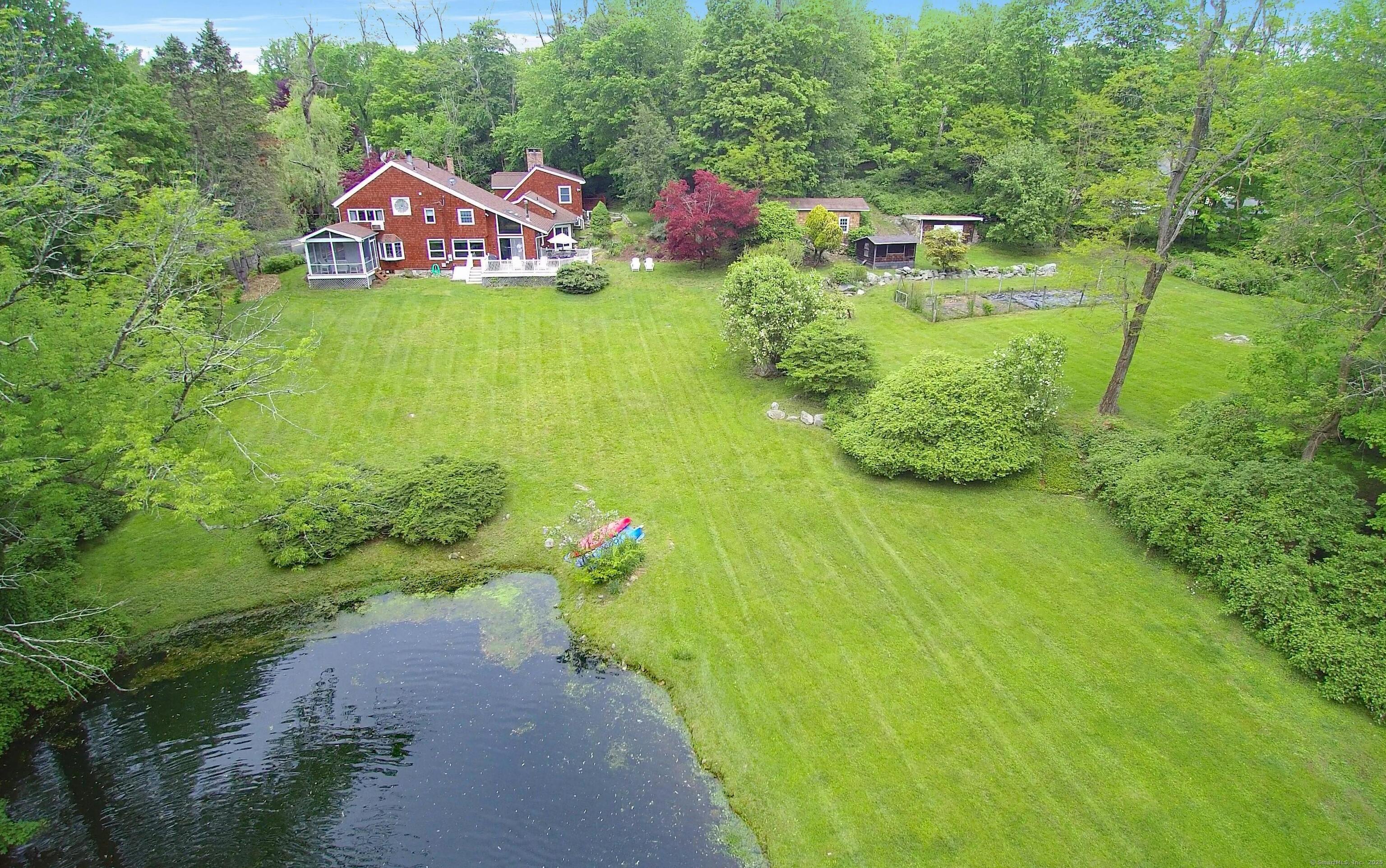252 Florida Hill Road Property Photo 1