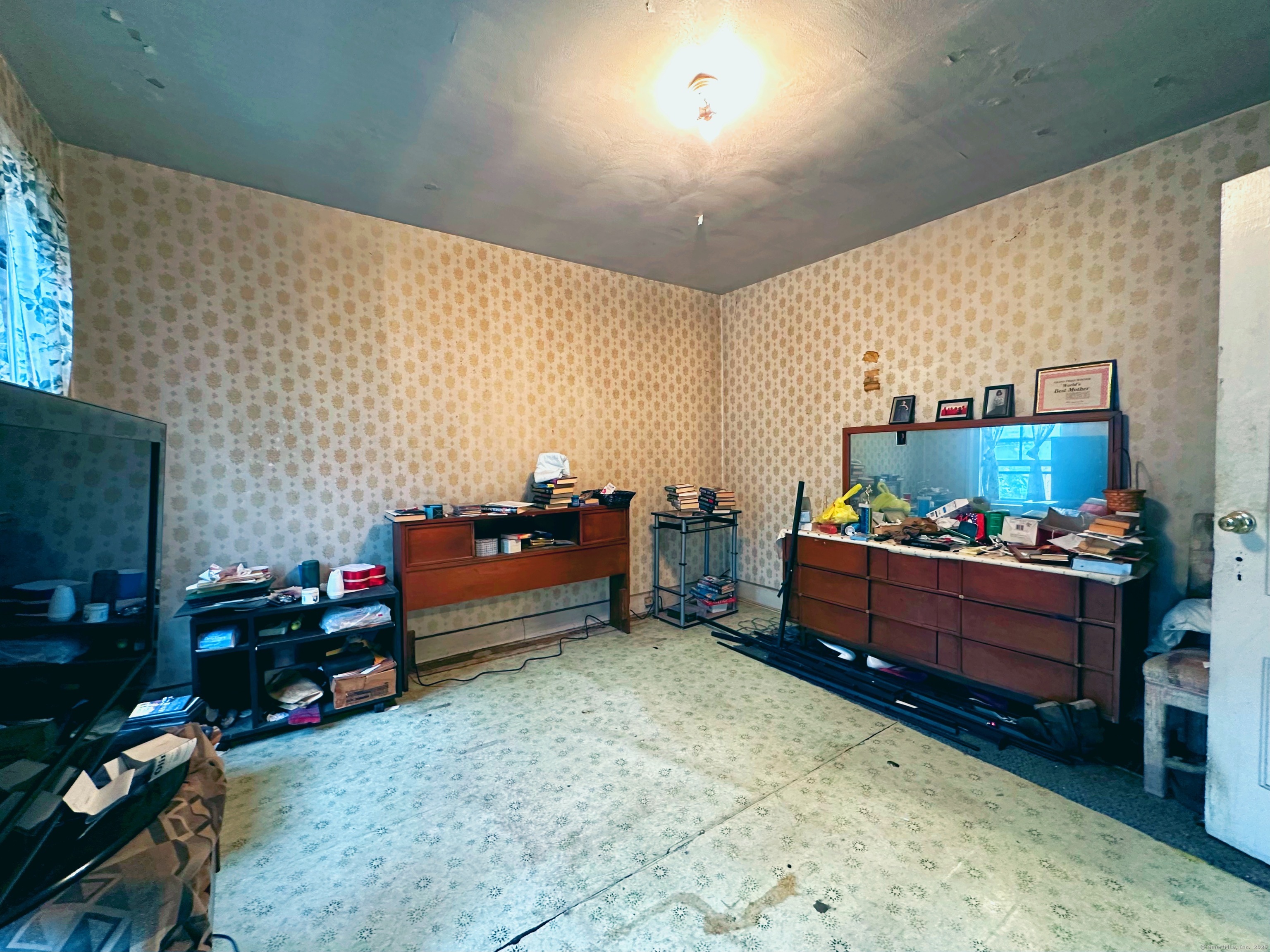 26 Lamberton Street Property Photo 24