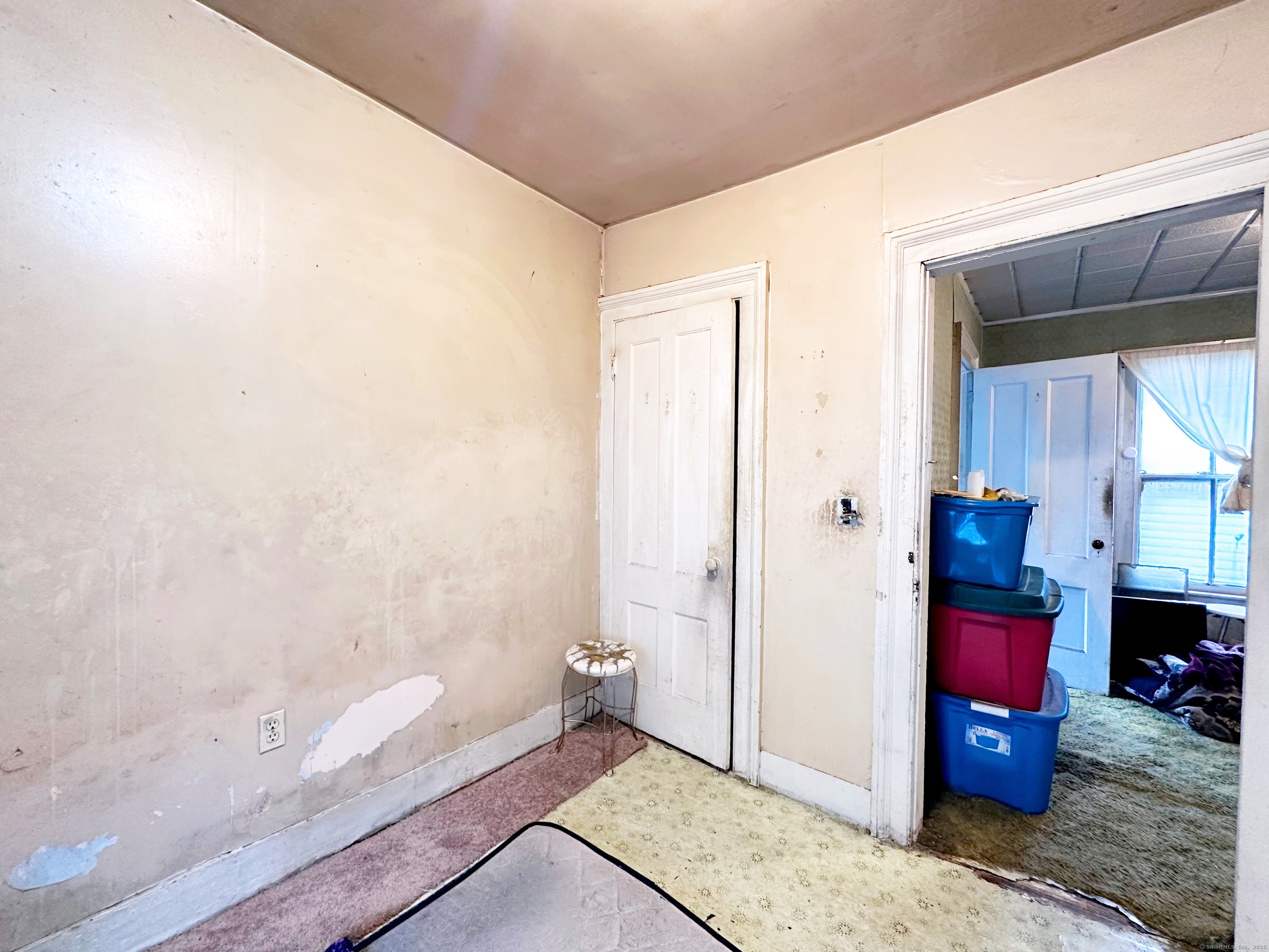 26 Lamberton Street Property Photo 30