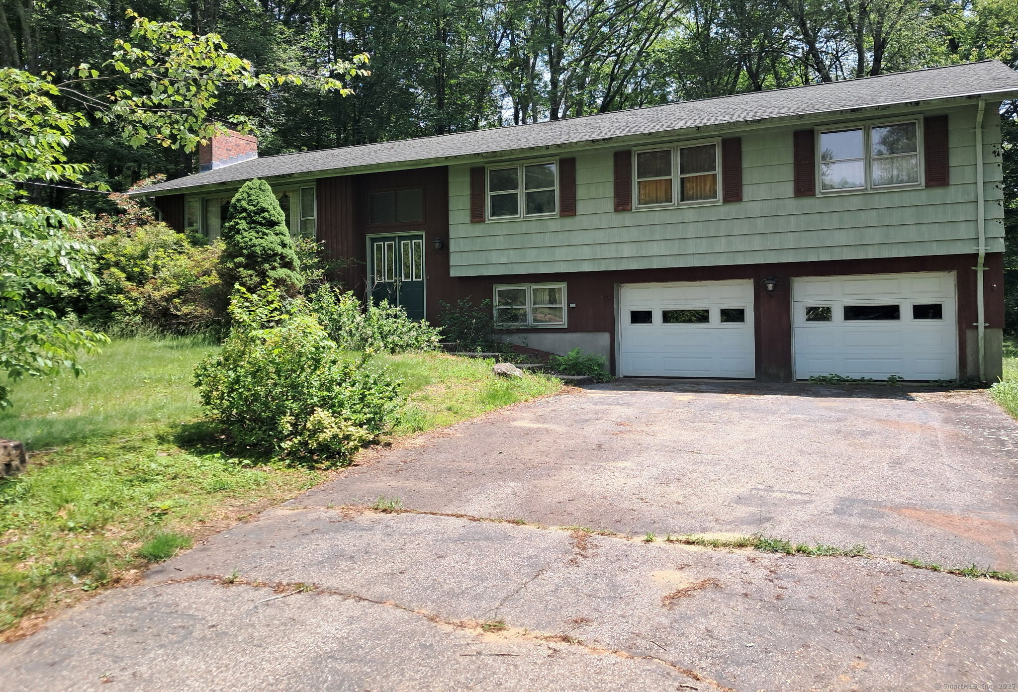 71 Blue Ridge Drive Property Photo 1