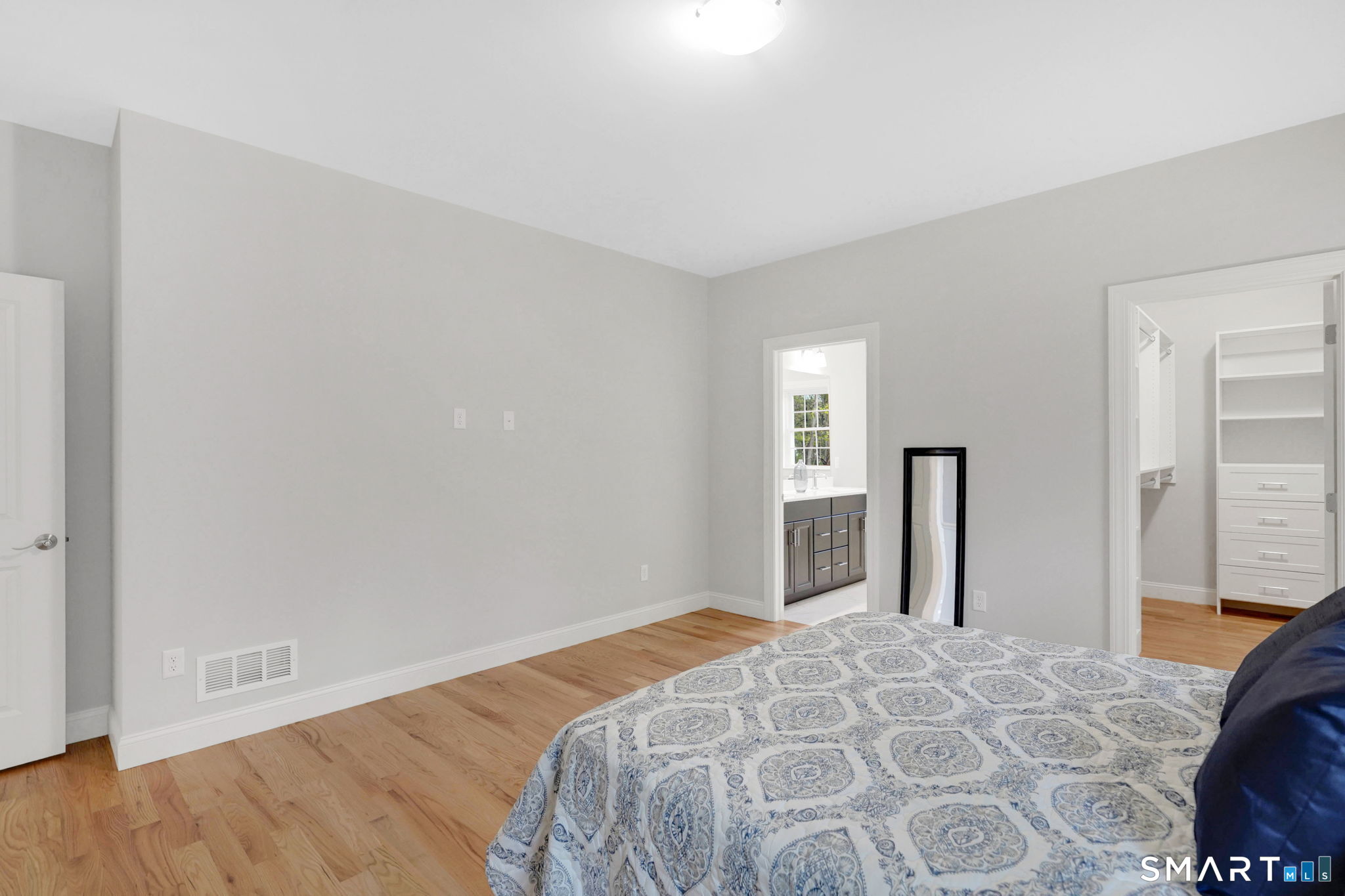 39 Liberty Lane Property Photo 31