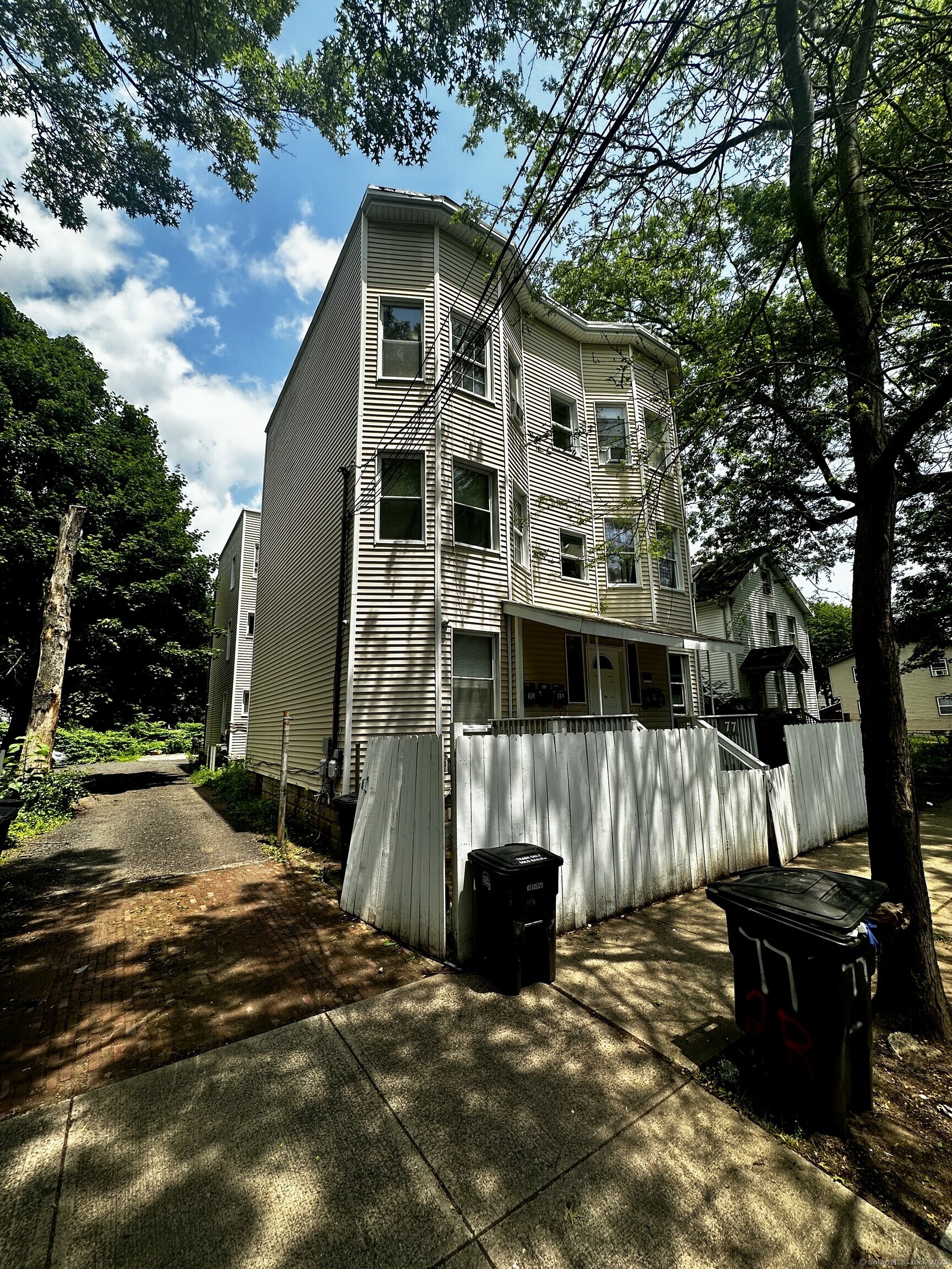 77 Hazel Street Property Photo 1