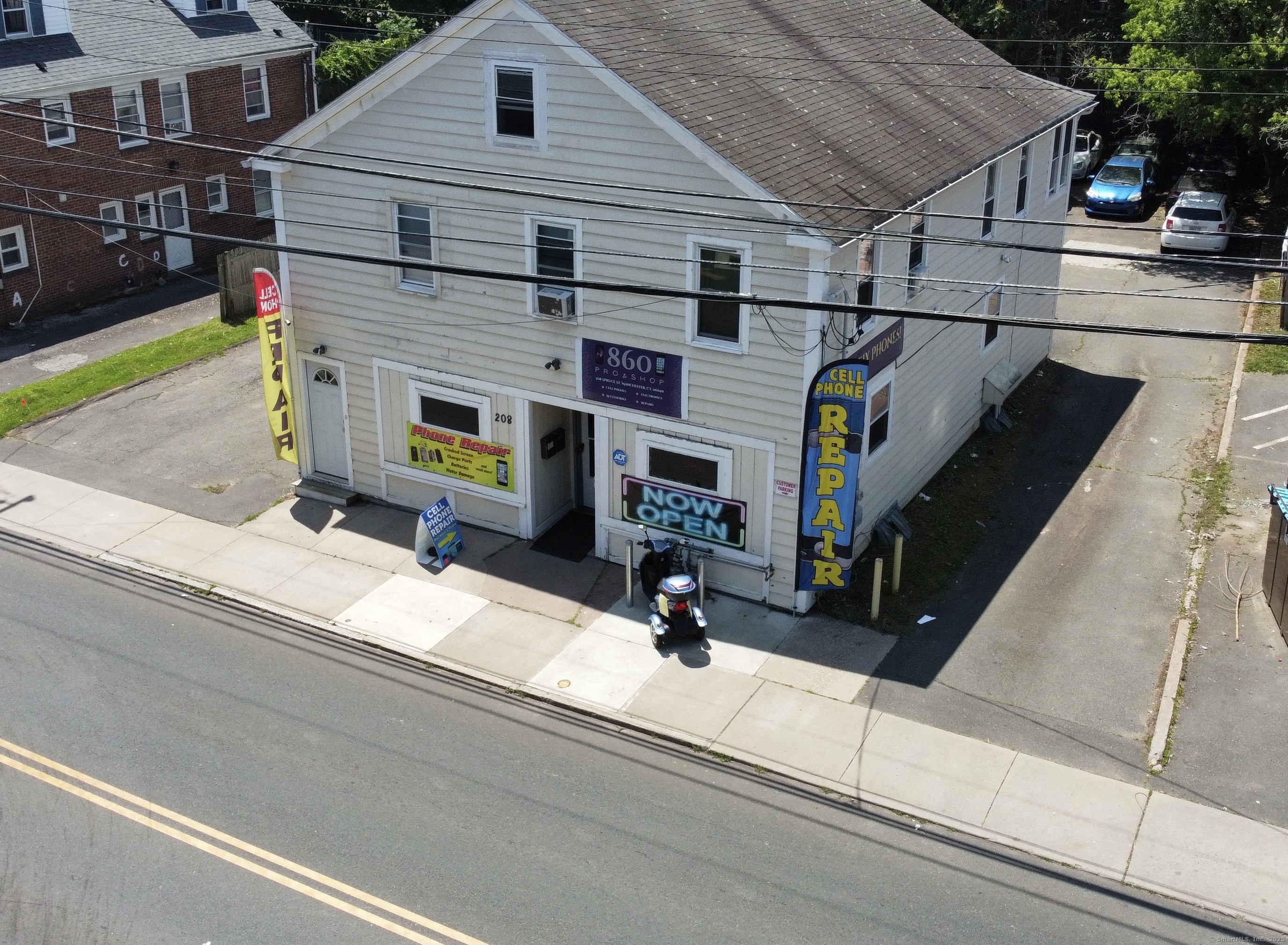 208 Spruce Street Property Photo 1