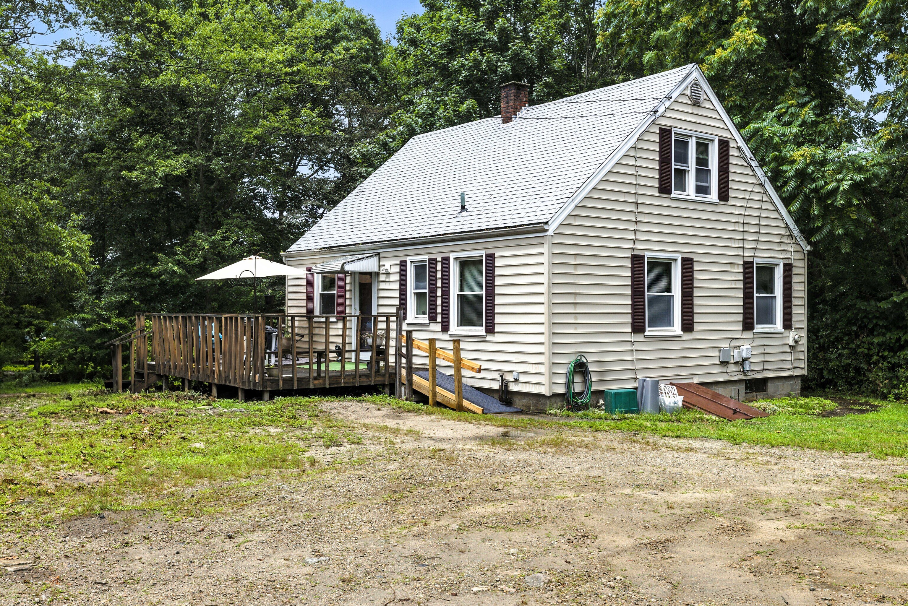 398 Boston Post Road Property Photo 1