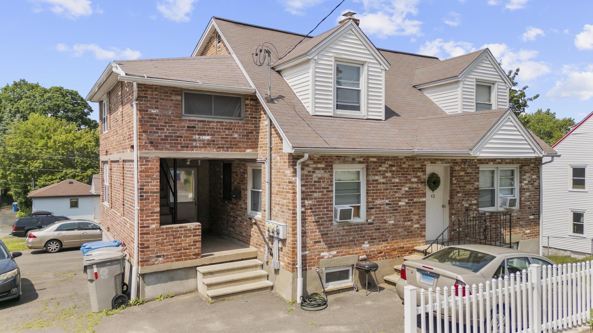 14 Units Property Photo 10