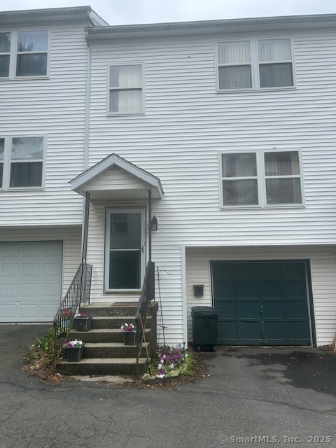 22 Virginia Apt 2b Avenue Property Photo 1