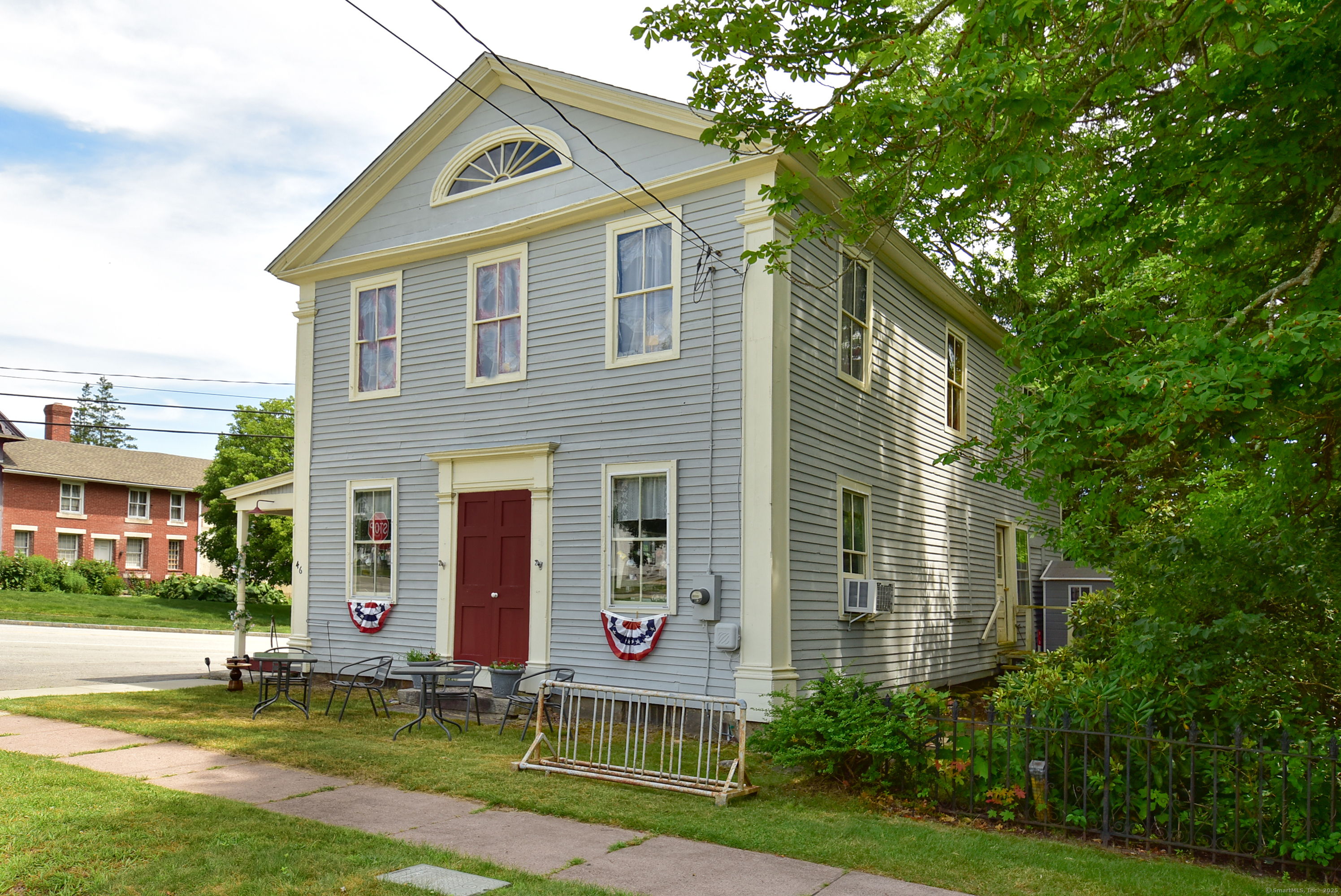 46 Tolland Green Property Photo 6
