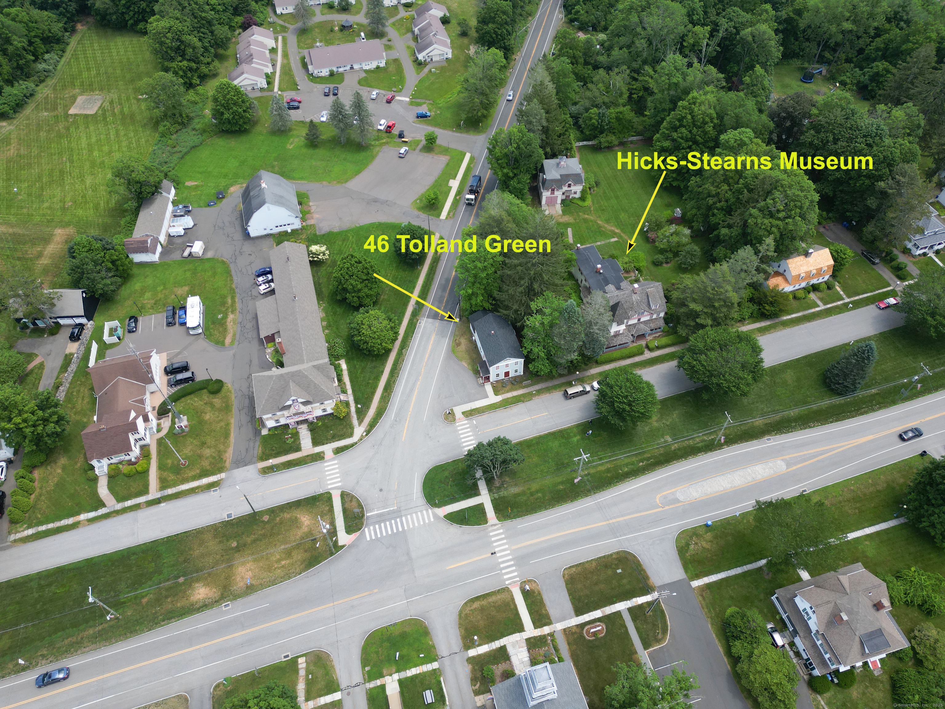 46 Tolland Green Property Photo 7