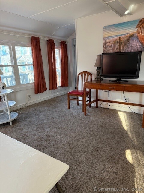 2142-2144 Fairfield Beach Road Property Photo 21