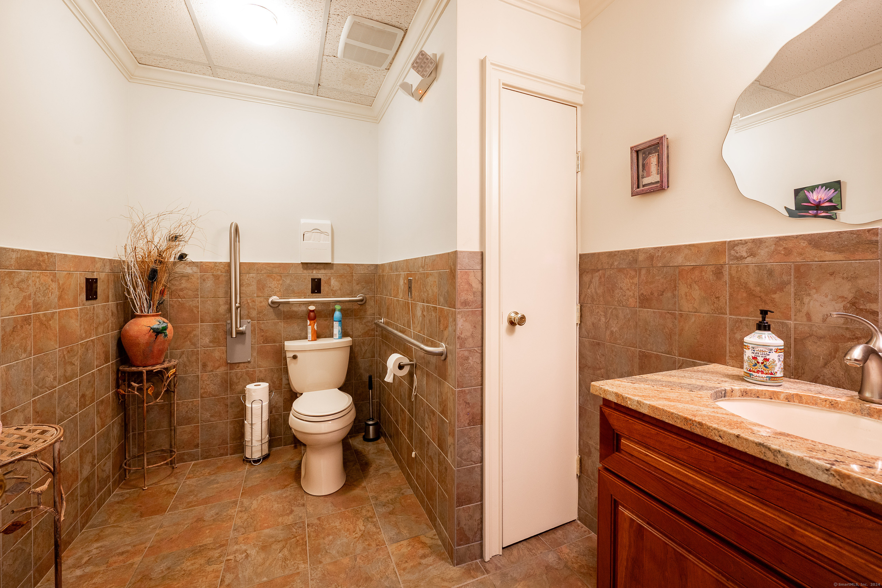 246 Federal C15 Road Property Photo 4