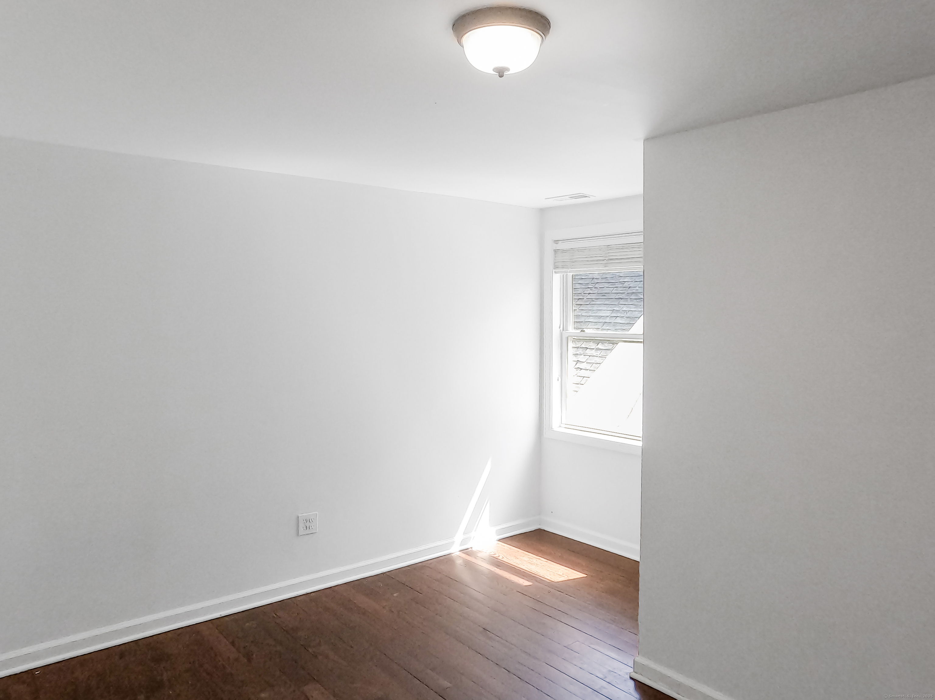 1169 Iranistan Ave Property Photo 18
