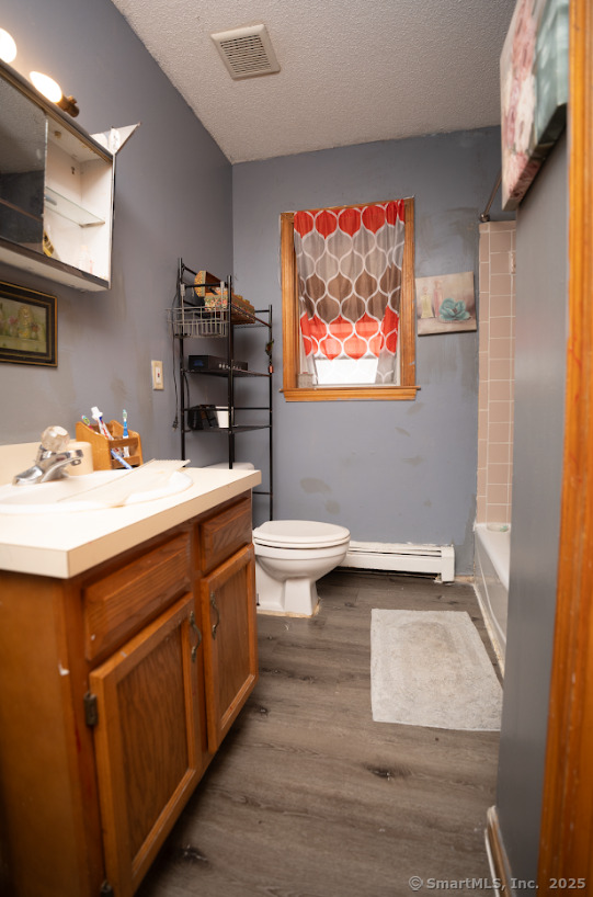 105 Magnolia St Property Photo 8