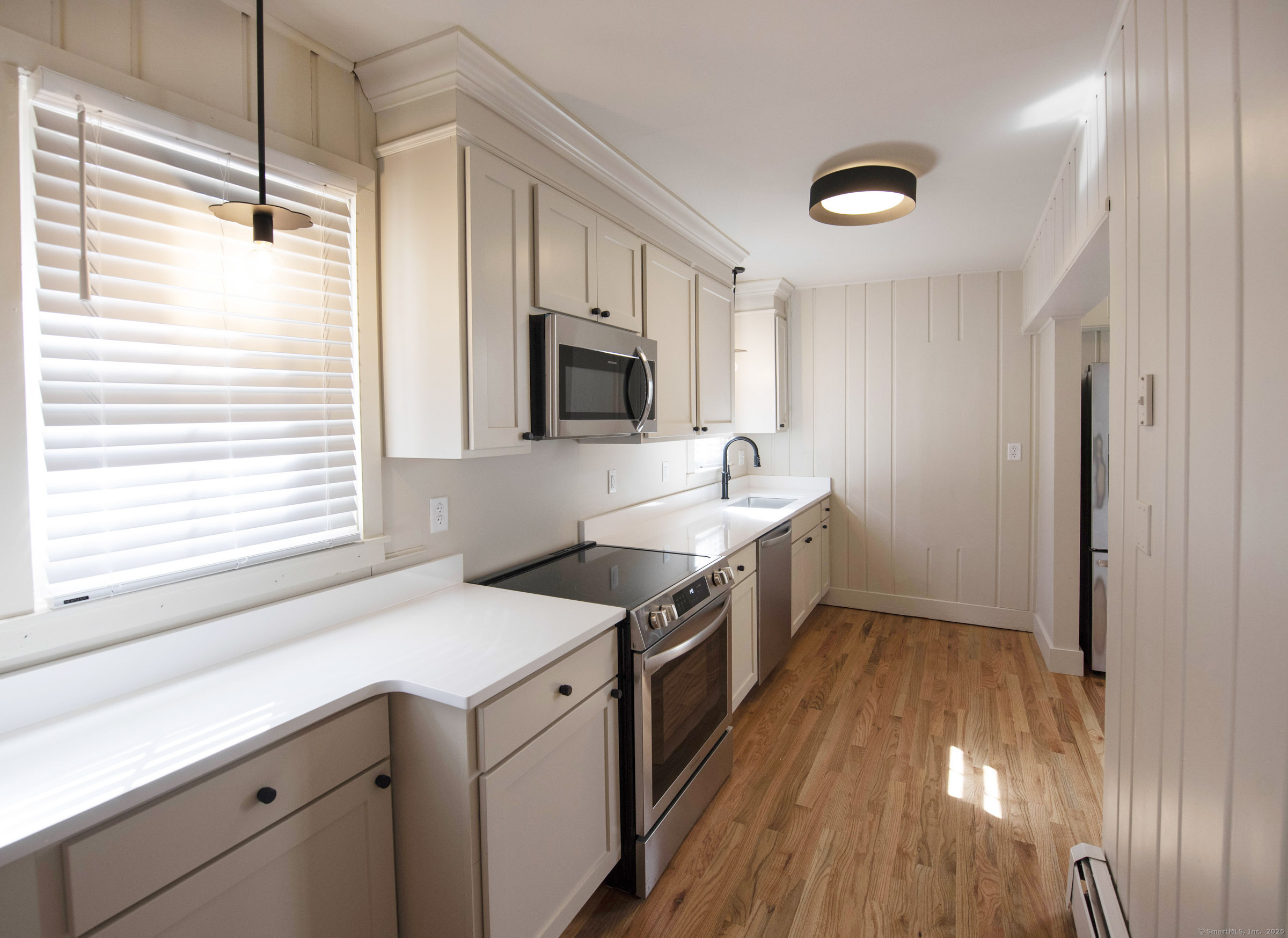214 Broadway Property Photo 11