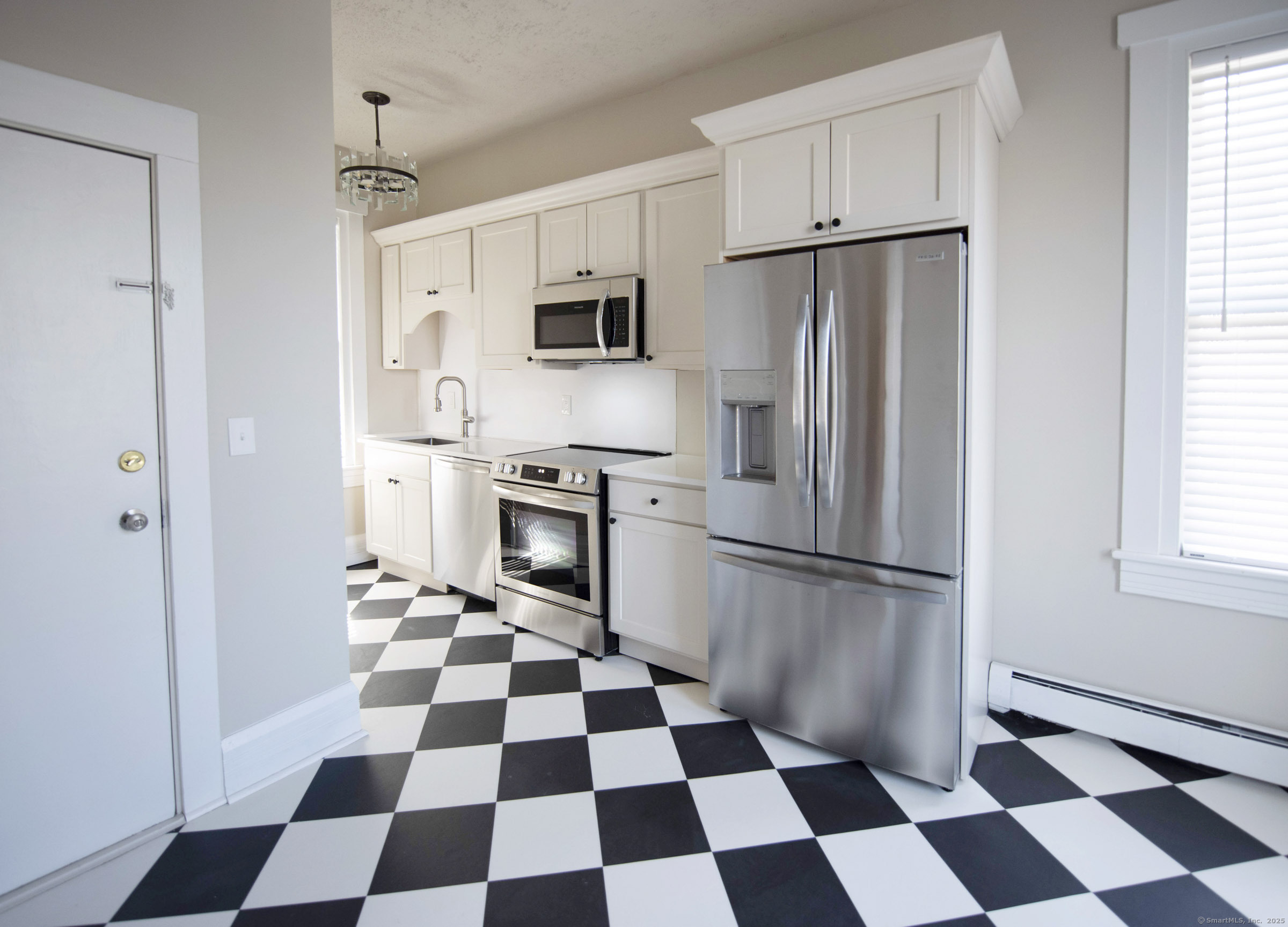 214 Broadway Property Photo 15