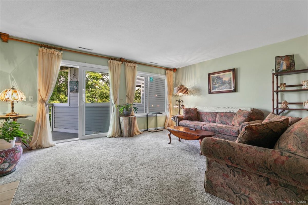 2 Mansfield Grove 262 Road Property Photo 7
