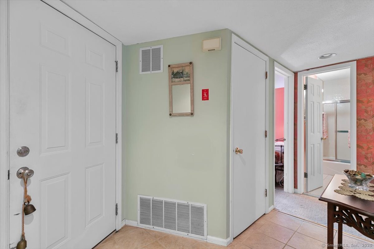 2 Mansfield Grove 262 Road Property Photo 10