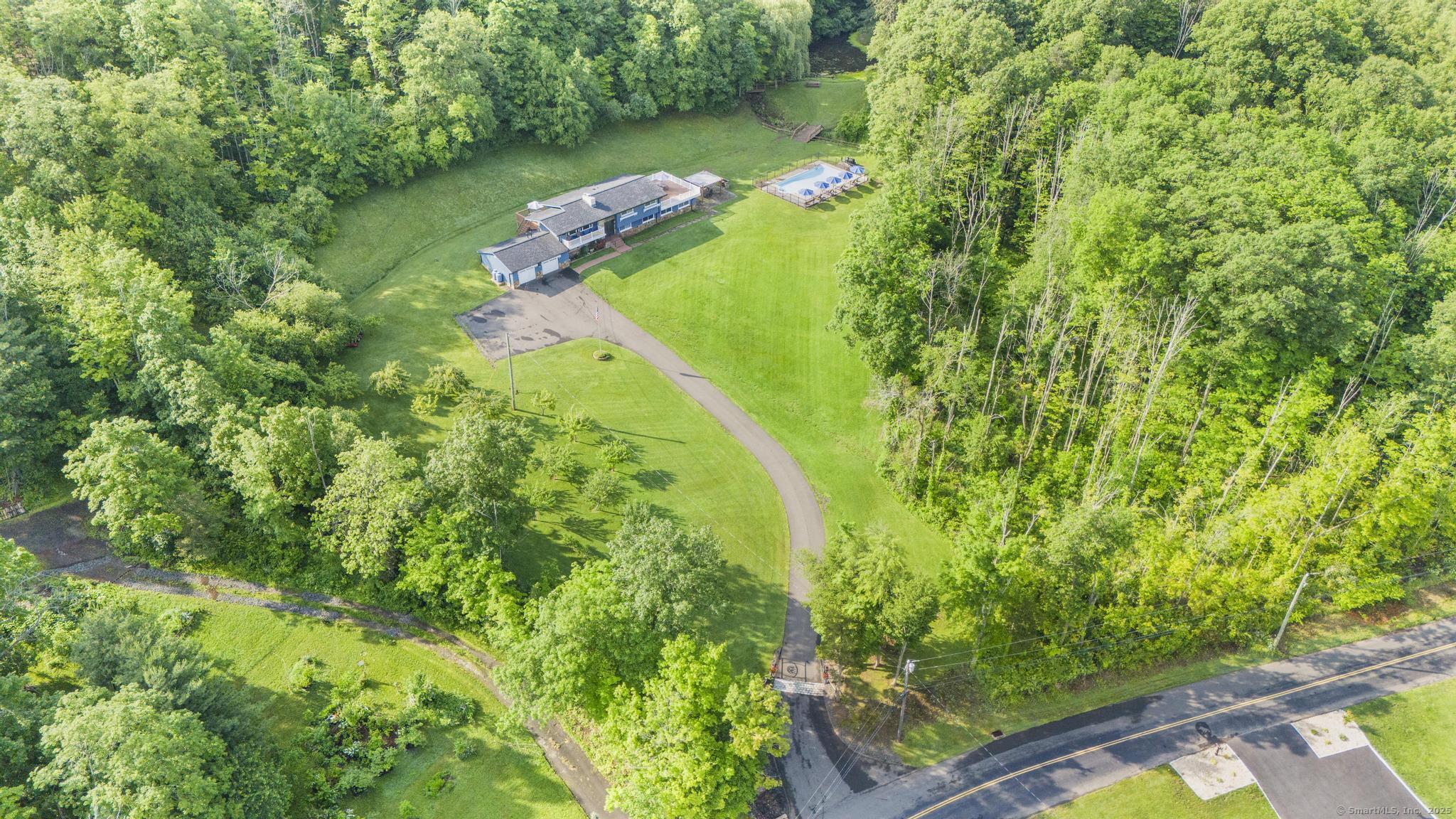 408 Stage Coach Road Property Photo 1
