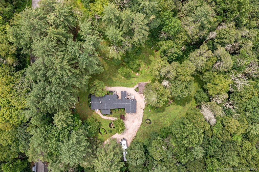 255 Dibble Hill Road Property Photo 1
