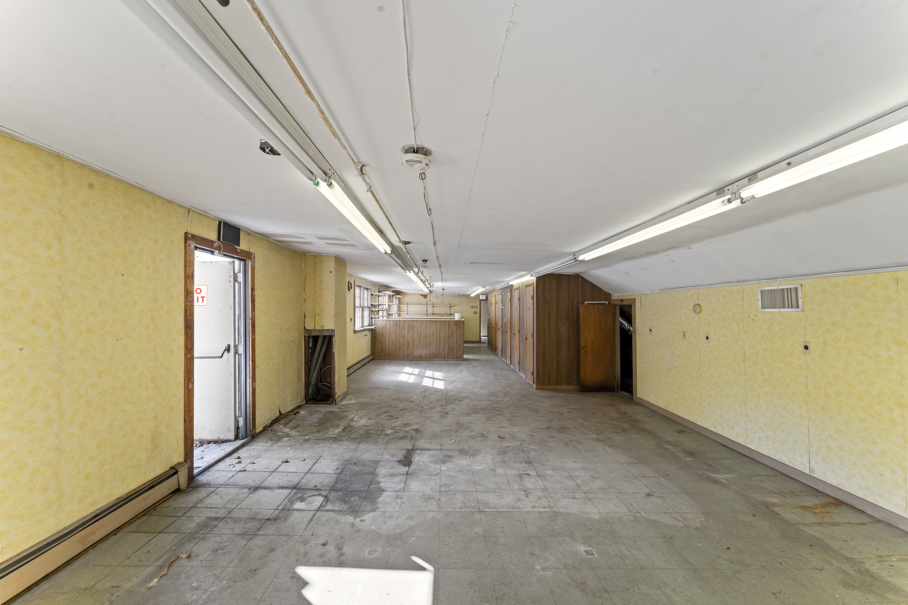1480 Monroe Turnpike Property Photo 15