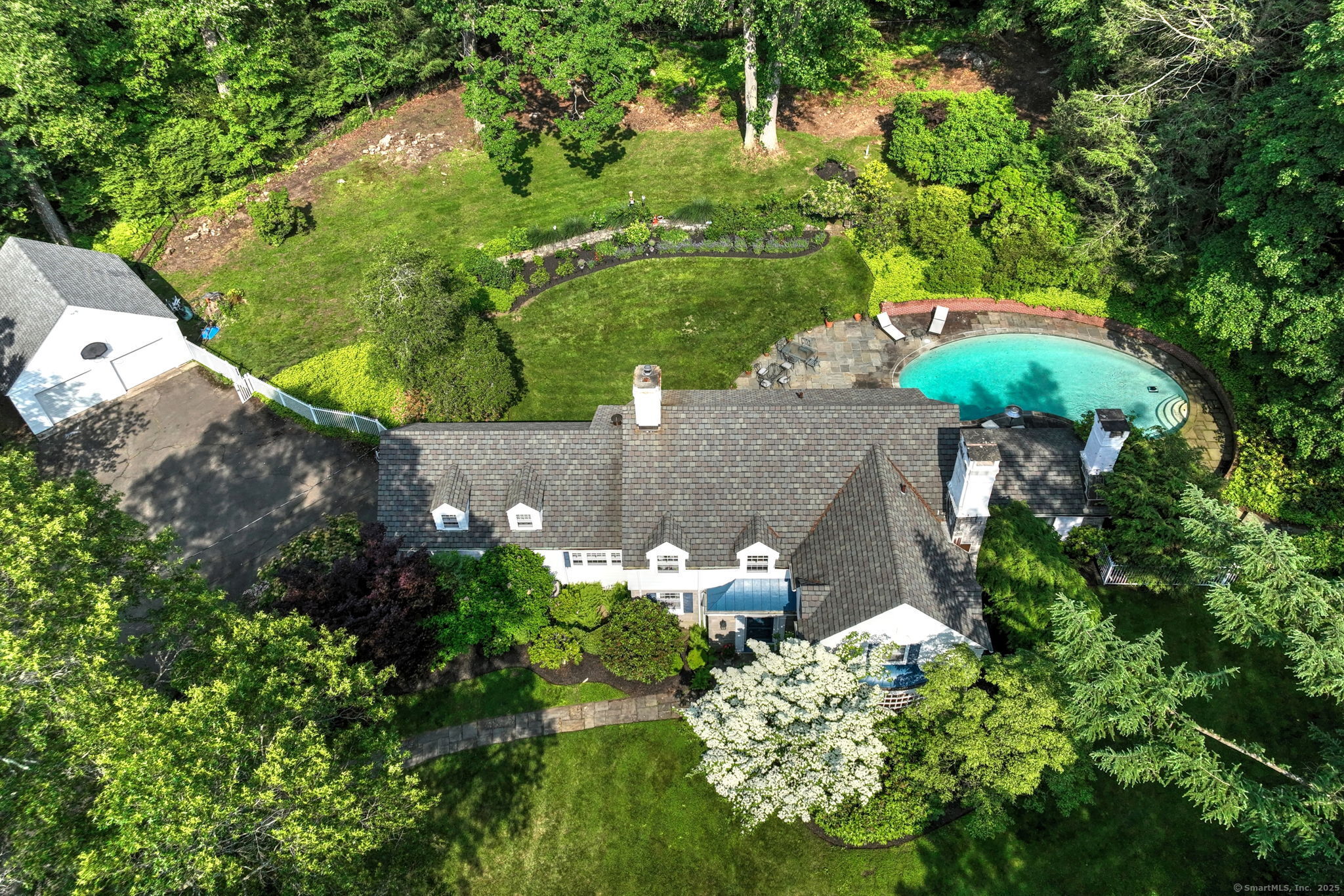 4 Brook Road Property Photo 1