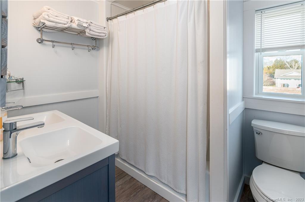 37 Attawan Avenue Property Photo 16