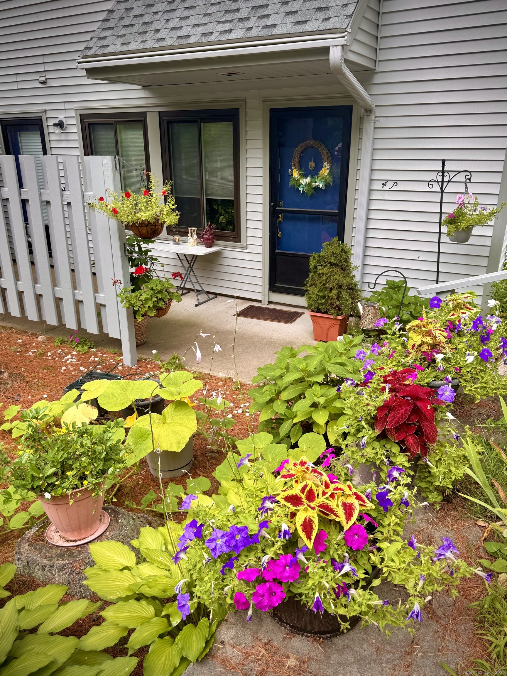 4 Staunton Apt P Court Property Photo 1