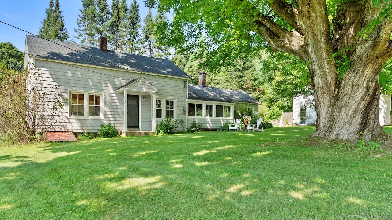 649 Hewins Street Property Photo 1