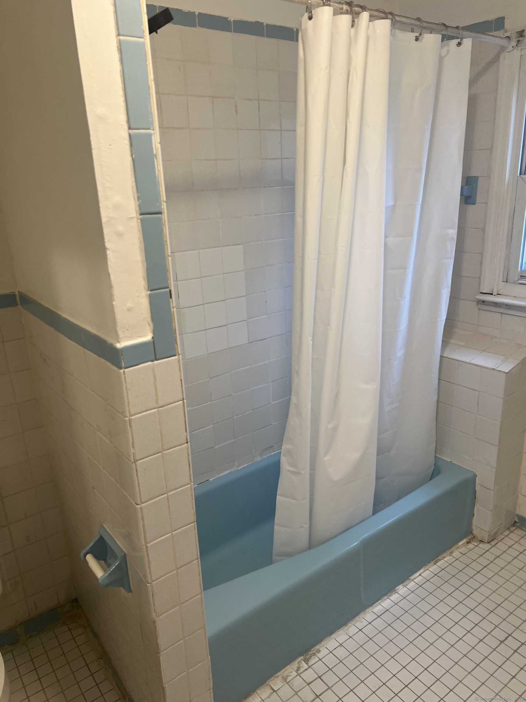 855 Brewster Street Property Photo 3