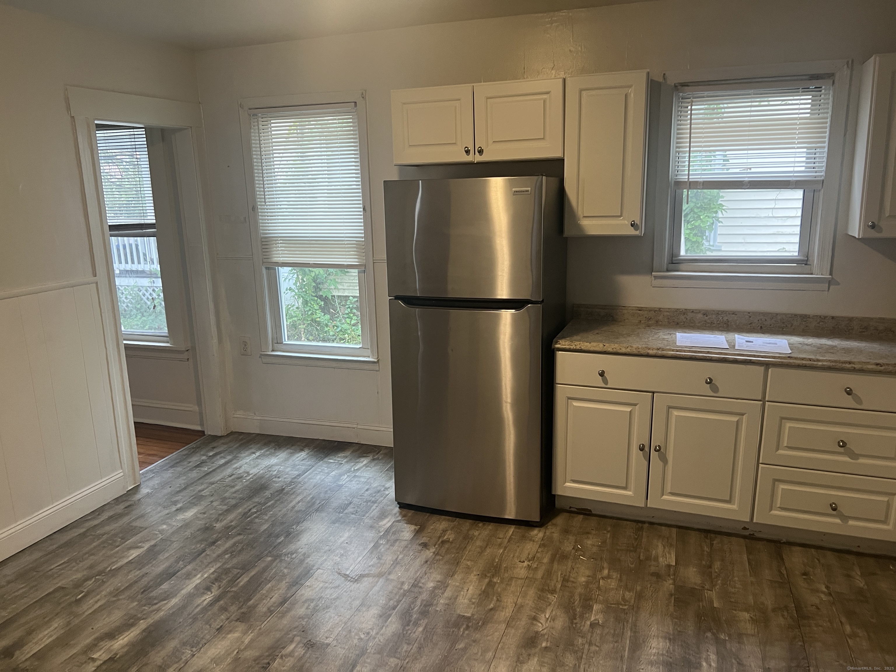 855 Brewster Street Property Photo 5