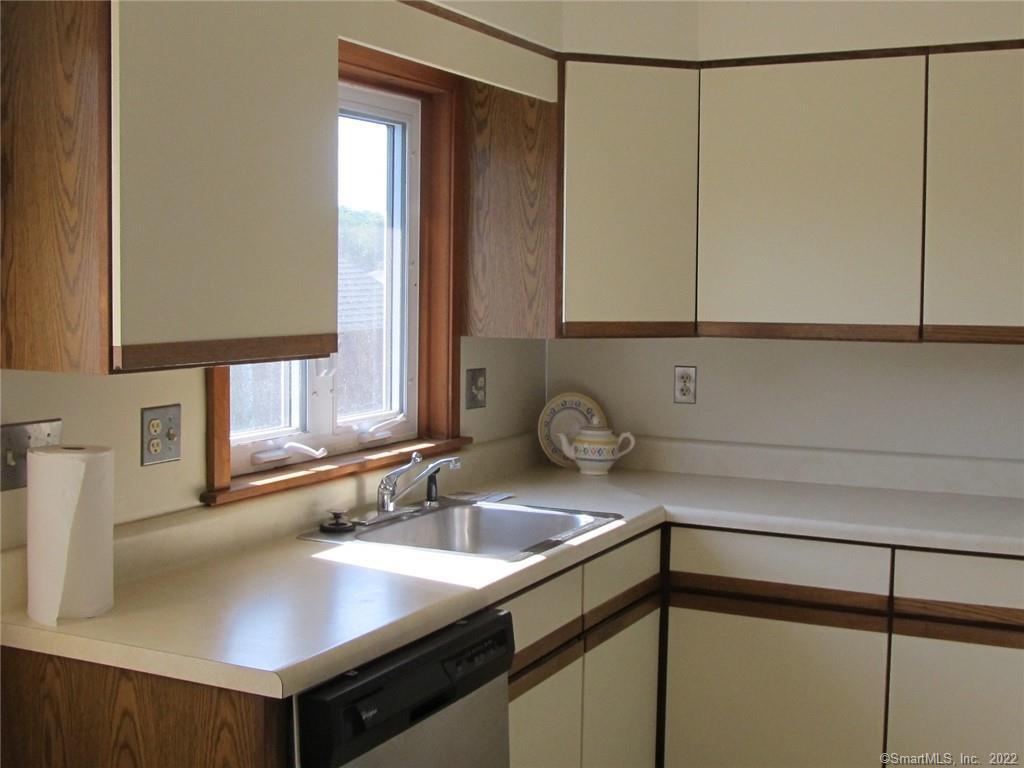 34 Brightwater Road Property Photo 6